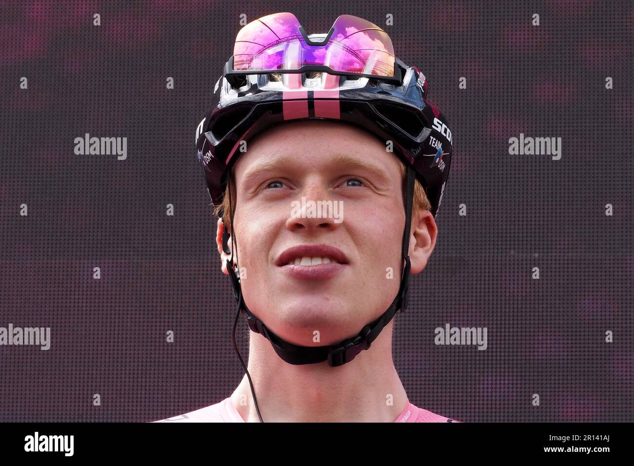 Naples, Italie. 11th mai 2023. Andreas Leknessund est un cycliste norvégien qui se déplace pour l'équipe DSM, pendant la sixième étape du Giro d'Italia avec le départ et l'arrivée à Naples. Naples, Italie, 11 mai 2023. (Photo par Vincenzo Izzo/Sipa USA) crédit: SIPA USA/Alay Live News Banque D'Images