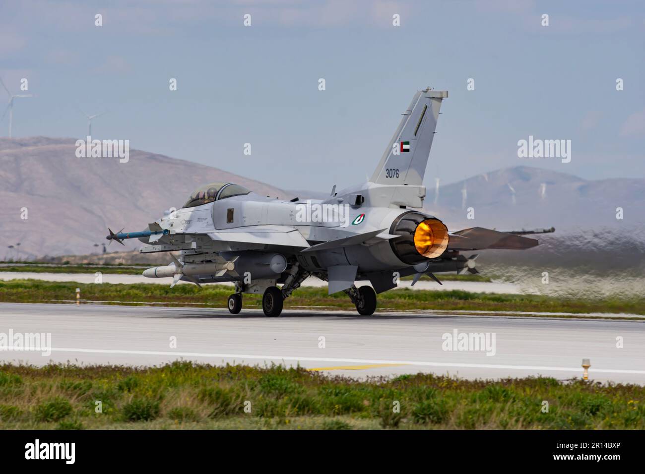 Eau f-16 bloc 60 désert falcon est vu atterrir pendant Anatolien Eagle 2023 à Konya le 10th mai 2023 Banque D'Images