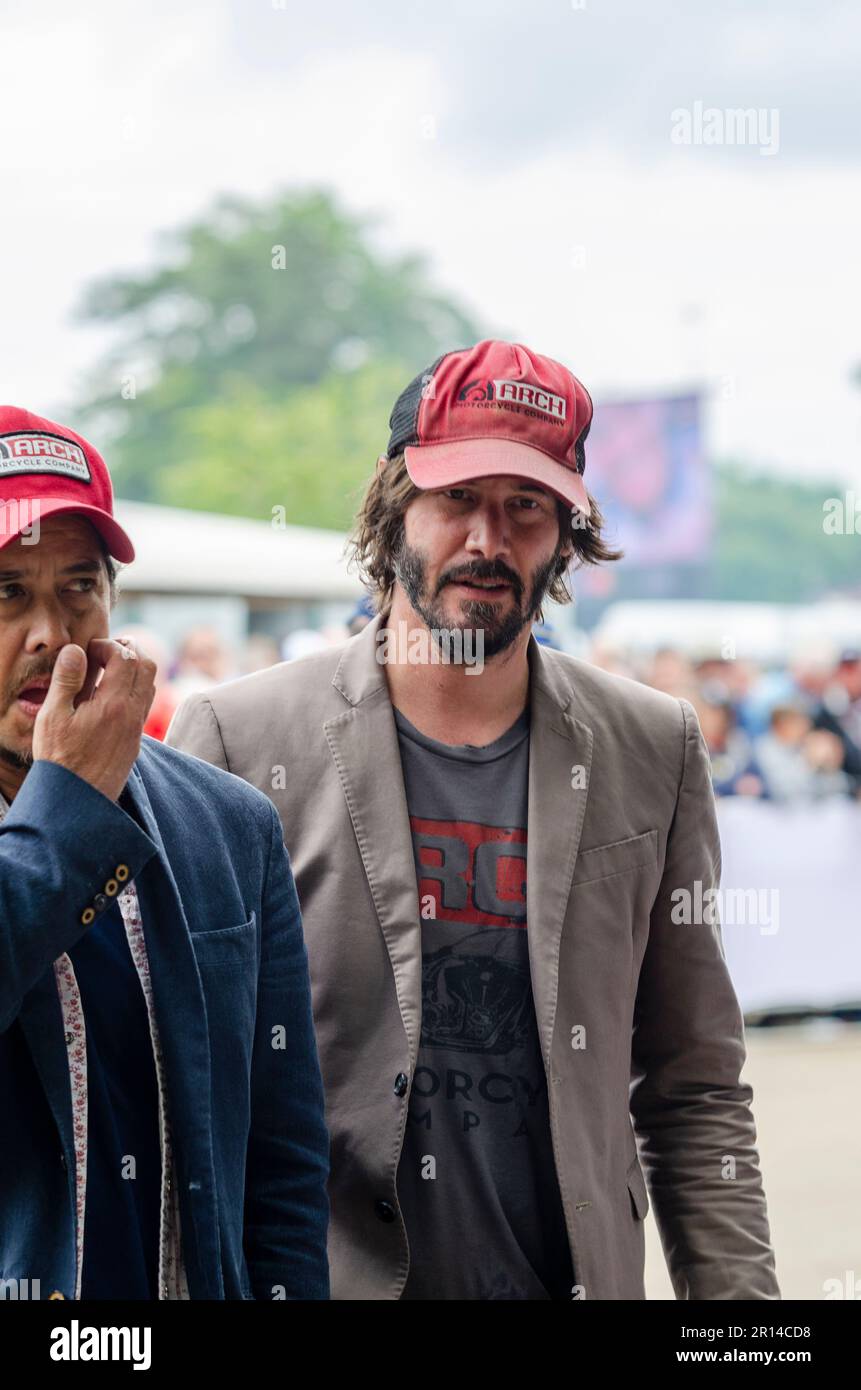 Keanu Reeves au Goodwood Festival of Speed 2016, faisant la promotion de ses motos d'affaires Arch Motorcycle Company. Banque D'Images