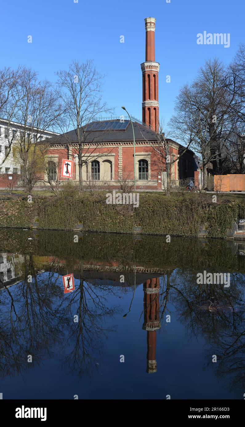 Altes Pumpwerk, Hallesches Ufer, Kreuzberg, Berlin, Allemagne Banque D'Images