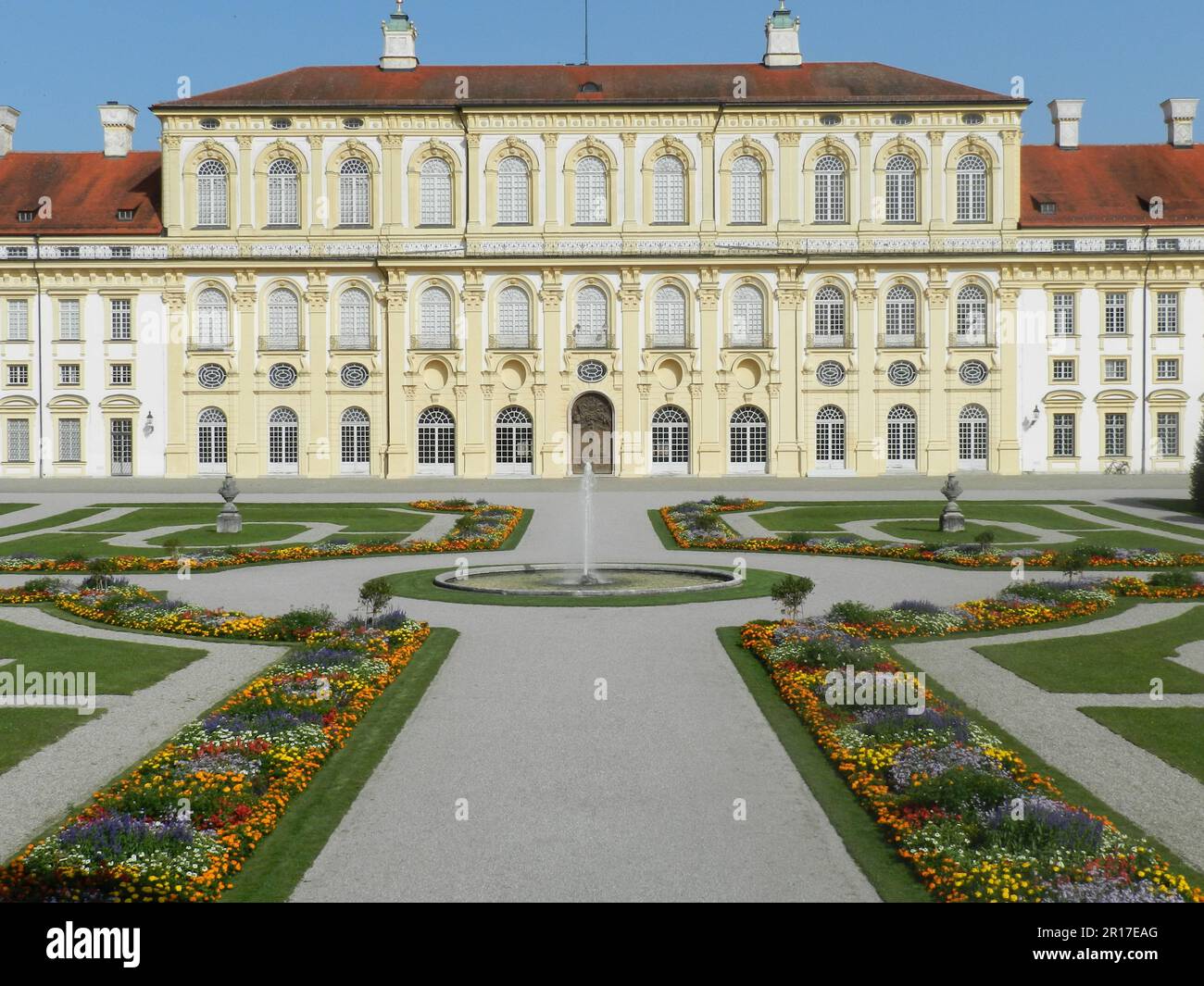 Allemagne, haute-Bavière, Schleissheim: façade ouest du Nouveau Palais construit en 1701-27 pour l'électeur Max Emanuel de Bavière aux plans des architectes Enrico zu Banque D'Images