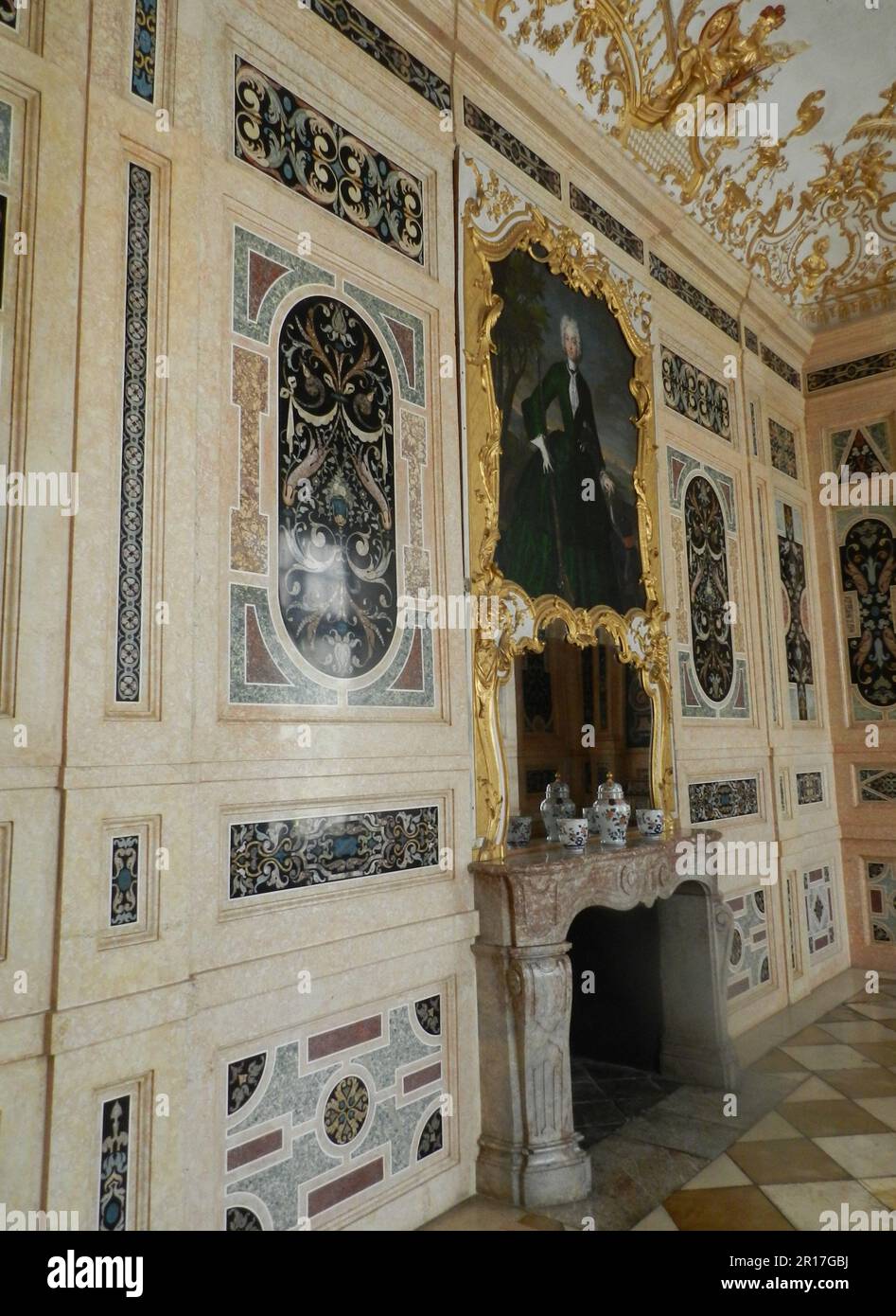 Allemagne, haute-Bavière, Schleissheim: Travail de Scagliola dans le cabinet de stuc du Nouveau Palais, construit en 1701-27 pour l'électeur Max Emanuel de Bavière à pla Banque D'Images