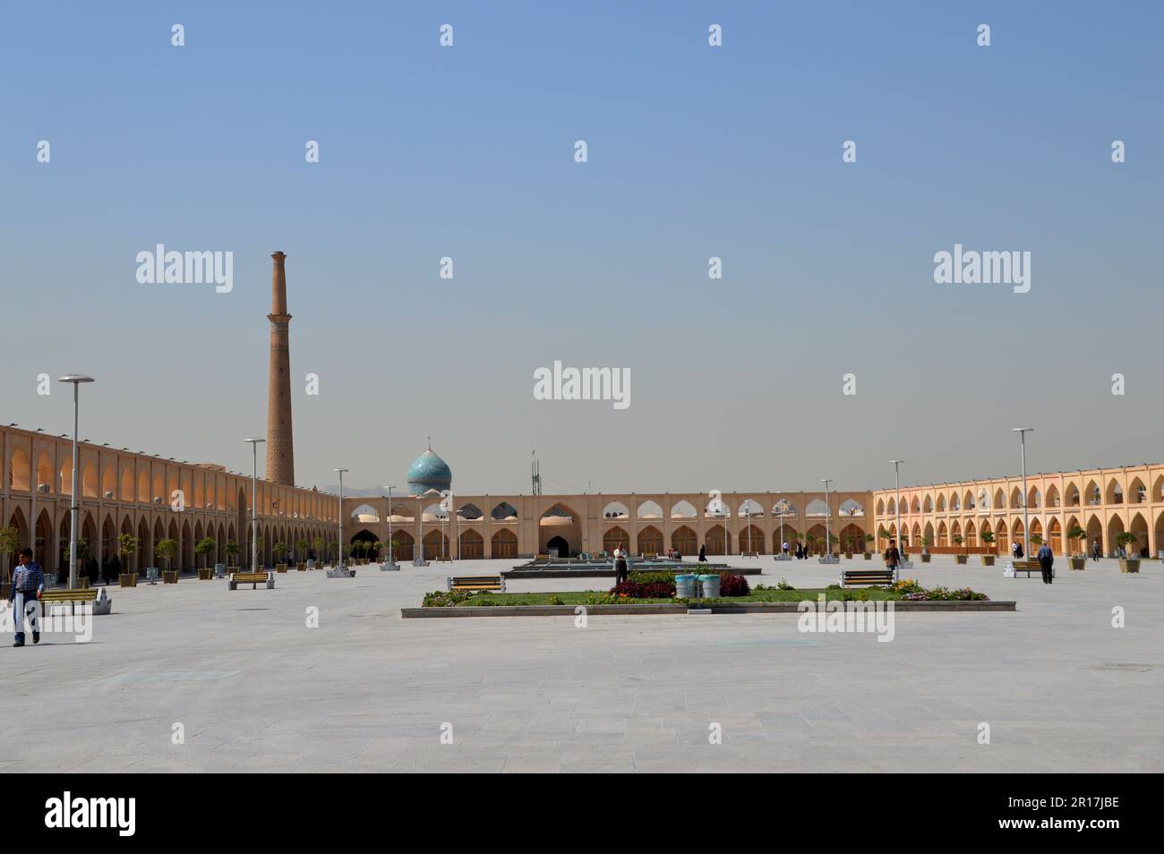 Iran, Ispahan: Le minaret Ali, près de la mosquée Ali, le plus ancien minaret d'Ispahan et le deuxième plus haut à 448 mètres Banque D'Images