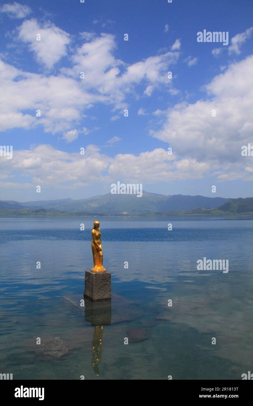 Statue de Tatsuko au lac Tazawa Banque D'Images