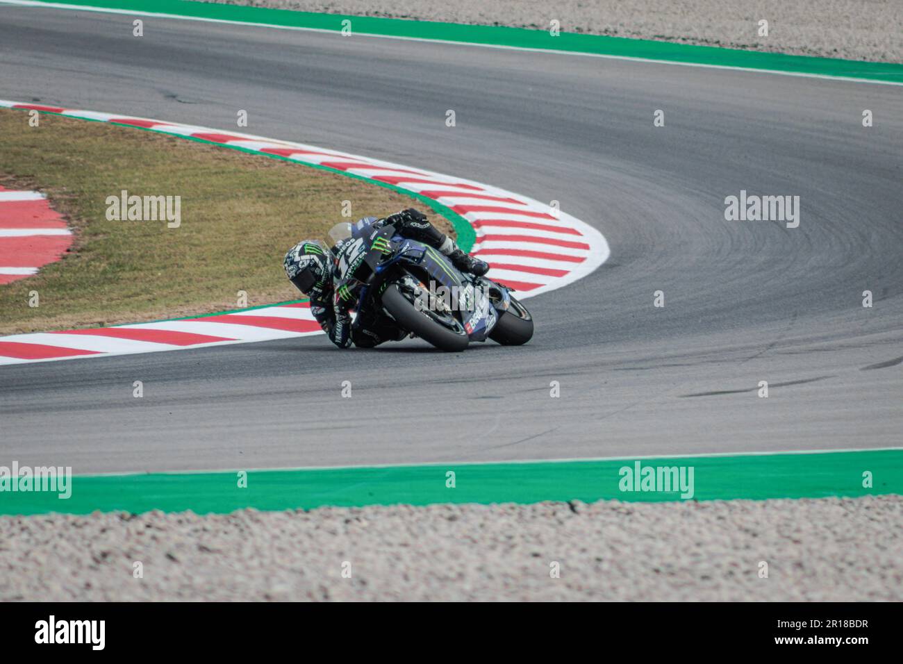 MONTMELLO, ESPAGNE-4 JUIN 2021: Maverick Vinales sur son Yamaha YZR-M1 #12 2021 (équipe: Monster Energy Yamaha MotoGP), Championnat du monde MotoGP 2021 Banque D'Images