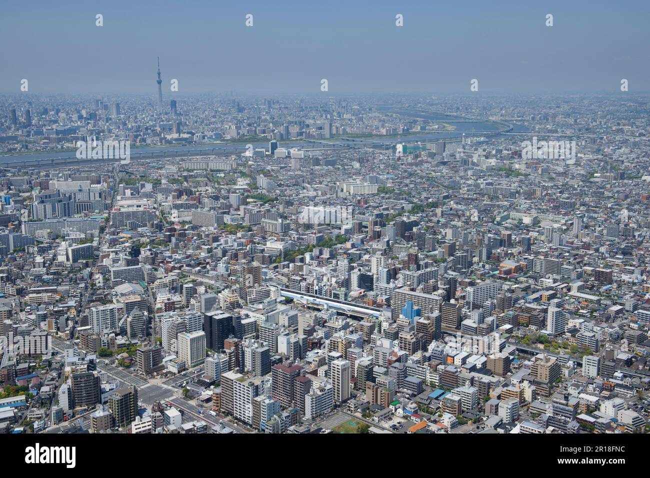 Vue aérienne de la station Kasai depuis le côté sud-est vers la tour de l'arbre de ciel Banque D'Images