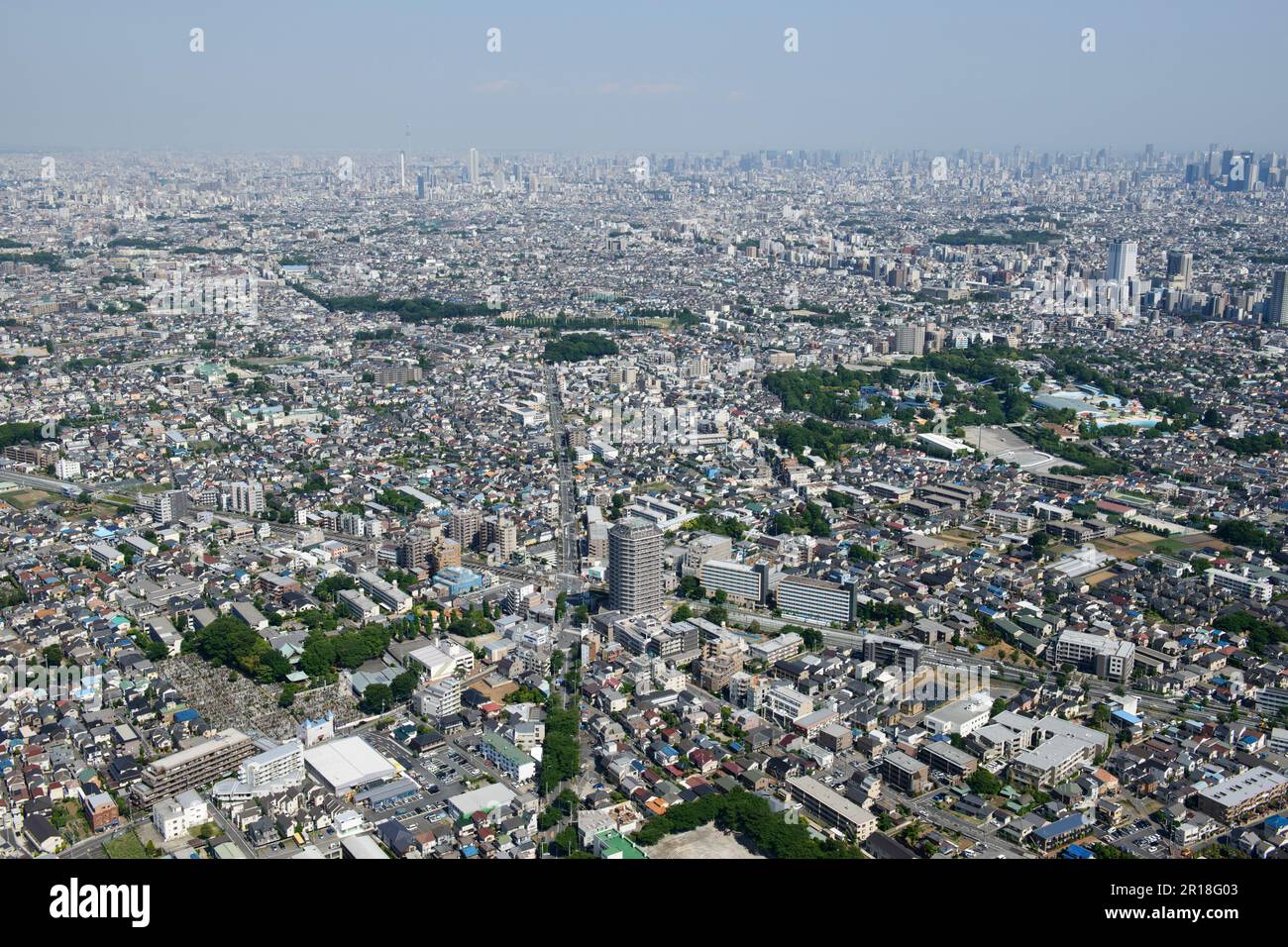 Vue aérienne de la station Nerima Kasuga-Cho depuis le côté ouest vers la direction de la tour du ciel Banque D'Images