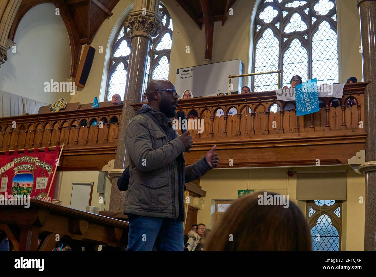 Oxford, Royaume-Uni - 01 février 2023, des enseignants saisissants se réunissent dans le Wesley Memorial Church Rally avec des conférenciers Banque D'Images