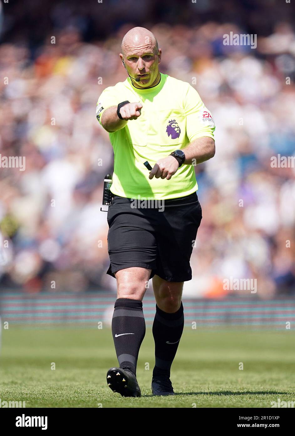 Arbitre Simon Hooper lors du match de la Premier League à Elland Road, Leeds. Date de la photo: Samedi 13 mai 2023. Banque D'Images