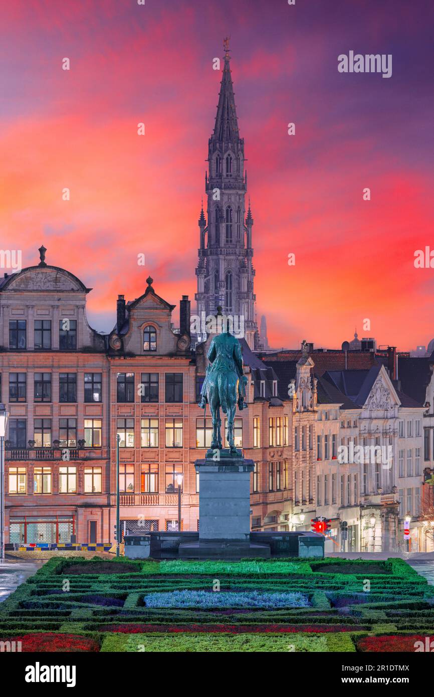 Bruxelles, Belgique paysage urbain du Mont des Arts au crépuscule. Banque D'Images