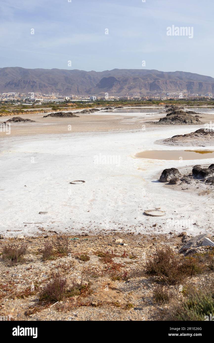 Lacs salés abandonnés, maintenant partie d'une nouvelle réserve naturelle, roquetas de mar, almeria, espagne Banque D'Images