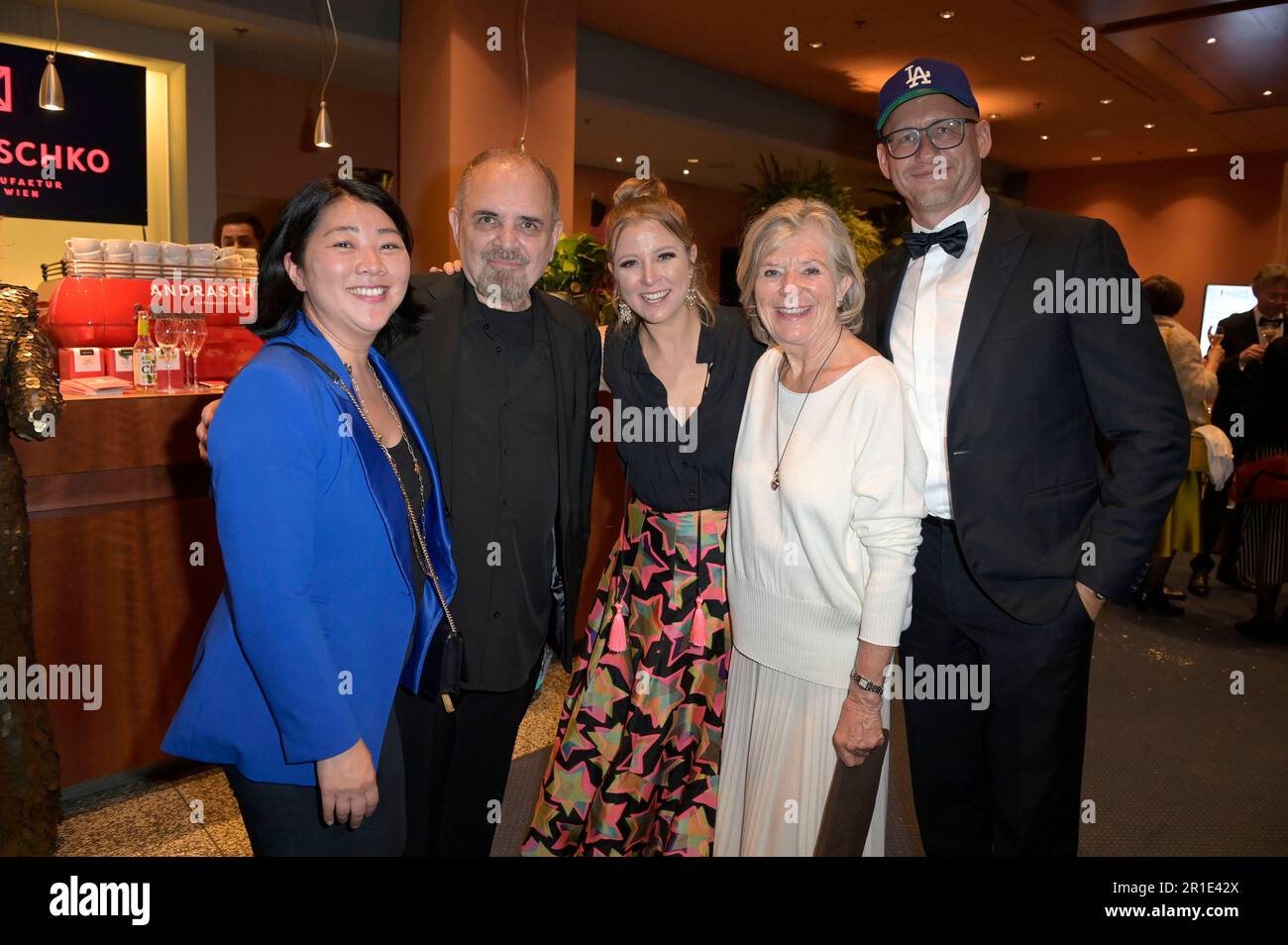 Gast, Uli Edel, Nina Eichinger, Jutta Speidel und Frank Kusche BEI der 73. Verleihung des Deutschen Filmpreises 2023 im Theater am Potsdamer Platz. Berlin, 12.05.2023 Banque D'Images