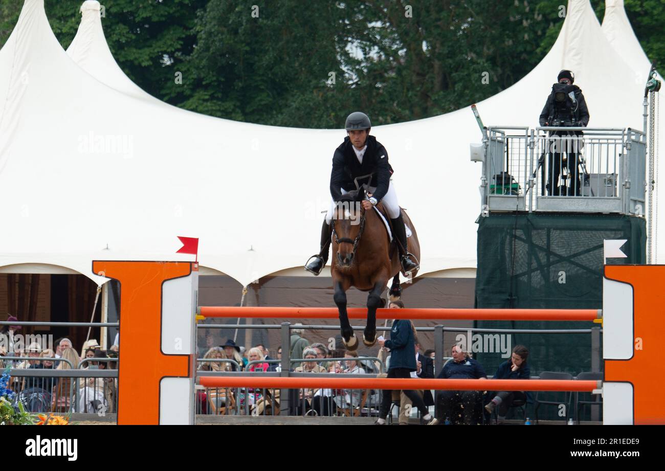 Windsor, Berkshire, Royaume-Uni. 13th mai 2023. Le Royaume de Bahreïn en CSI5 est l'un des enjeux de la coupe du roi au Royal Windsor Horse Show, situé dans le domaine privé du château de Windsor. Crédit : Maureen McLean/Alay Live News Banque D'Images