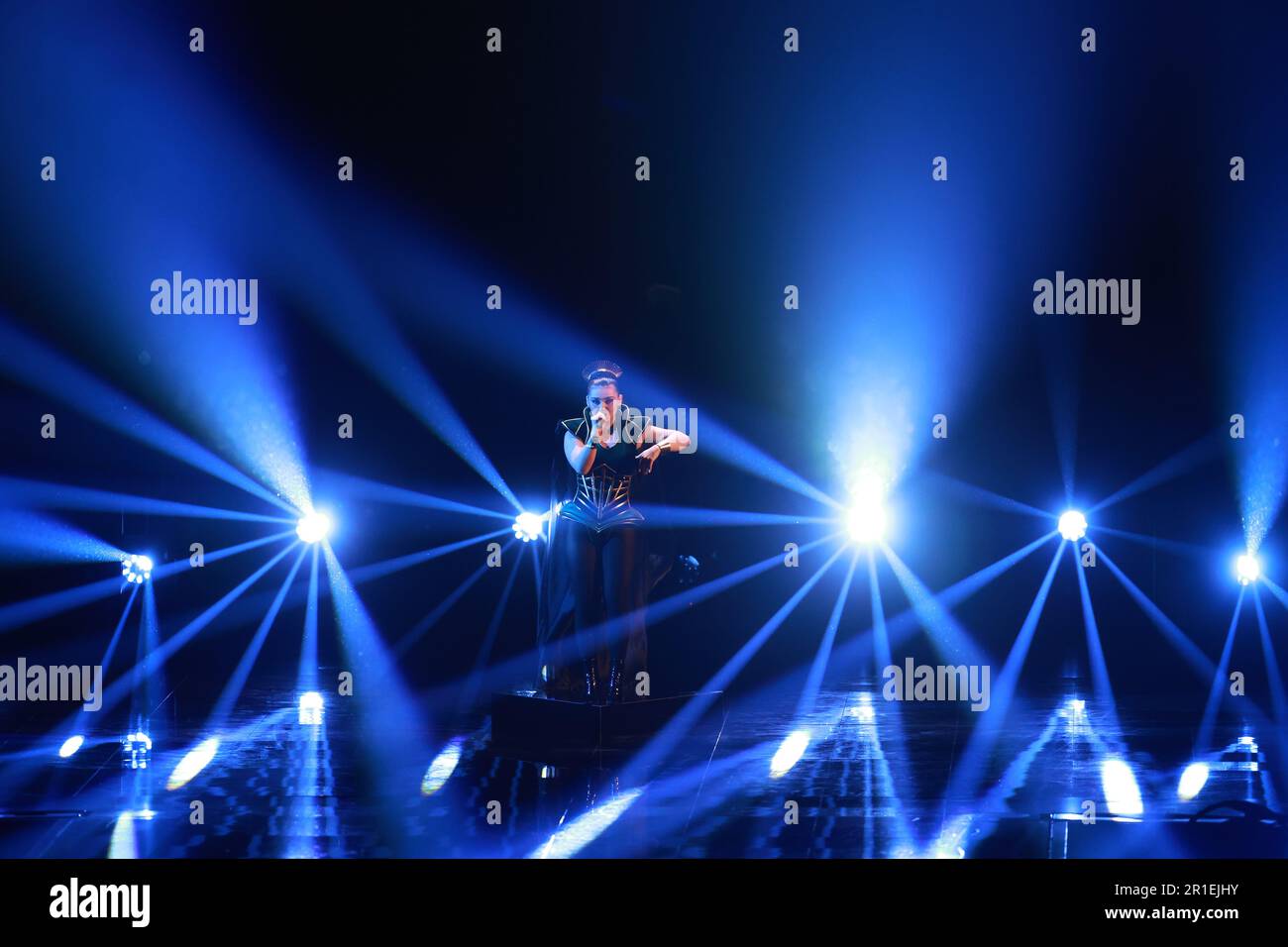 Liverpool, Royaume-Uni. 13th mai 2023. Alessandra, représentant la Norvège, se produit sur scène lors des finales de l'Eurovision 2023 à l'arène de Liverpool, en Angleterre, sur 13 mai 2023. Photo: Sanjin Strukic/PIXSELL crédit: Pixsell/Alay Live News Banque D'Images