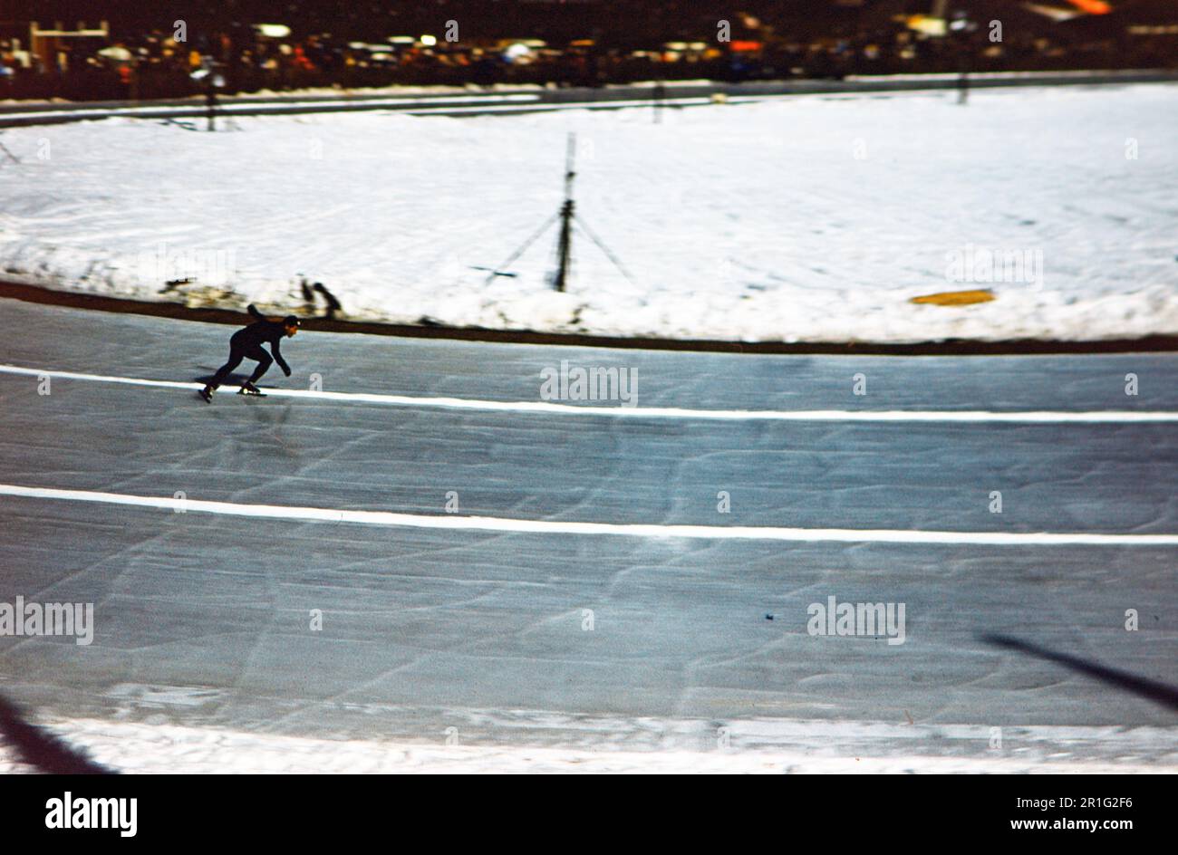 Jeux olympiques d'hiver de 1960 à Squaw Valley, Californie : patineur de vitesse mâle japonais Banque D'Images