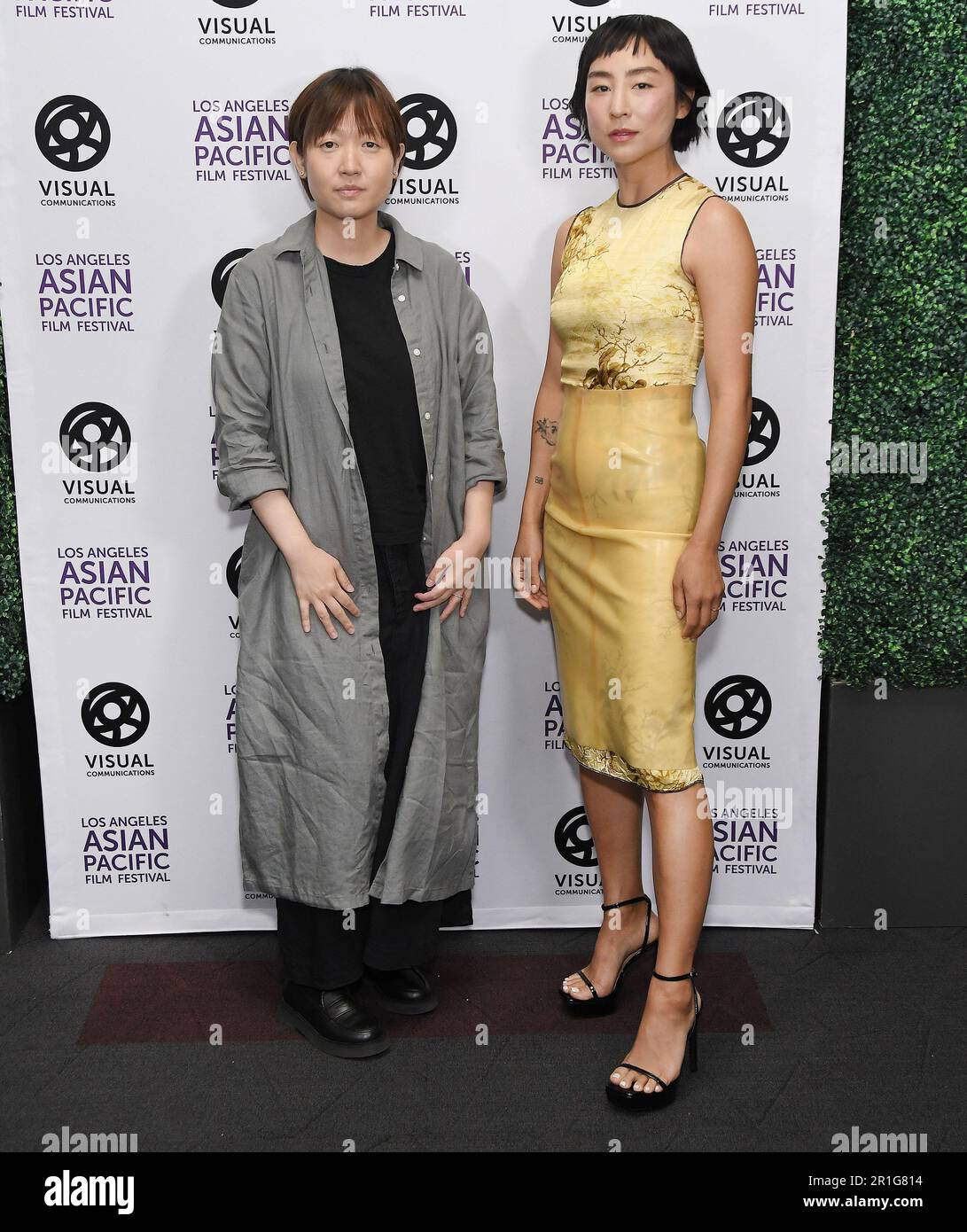 Los Angeles, États-Unis. 13th mai 2023. (G-D) Céline Song et actrice Greta Lee au Festival du film asiatique du Pacifique 39th de Los Angeles - FILM DE VIES PASSÉES qui a eu lieu au Regal L.A. VIVEZ à Los Angeles, CA le samedi, ?13 mai 2023. (Photo par Sthanlee B. Mirador/Sipa USA) crédit: SIPA USA/Alay Live News Banque D'Images