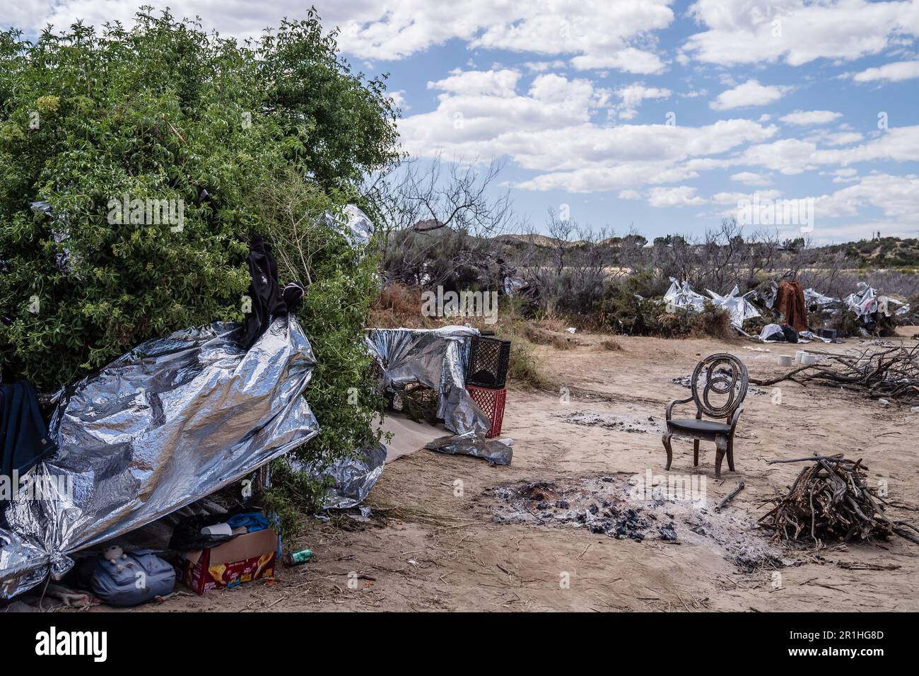 Jacumba, États-Unis. 13th mai 2023. Un campement où les demandeurs d'asile restent près du mur de la frontière à Jacumba, Californie, samedi, 13 mai 2023. Le camp de migrants à la frontière américano-mexicaine est à environ 60 miles de San Diego. Photo par Ariana Dreshler/UPI crédit: UPI/Alay Live News Banque D'Images