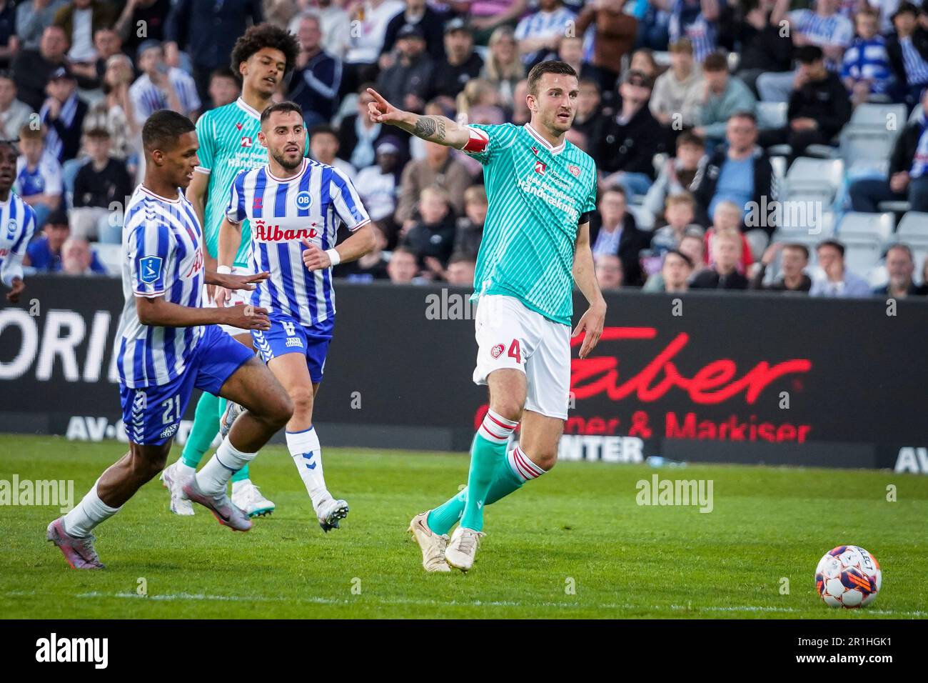 Odense, Danemark. 12th, mai 2023. Lars Kramer (4) d'AAB vu pendant le match Superliga de 3F entre Odense Boldklub et Aalborg Boldklub au Parc d'énergie de nature à Odense. (Crédit photo: Gonzales photo - Kent Rasmussen). Banque D'Images