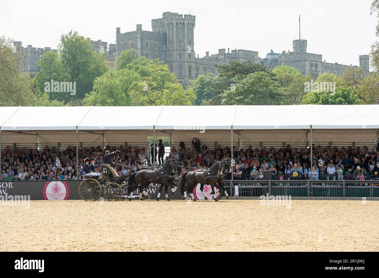 Windsor, Berkshire, Royaume-Uni. 14th mai 2023. Le Grand Prix International de la conduite Présentation des prix individuels généraux (quatre chevaux en main) qui a été remporté par l'Australie aujourd'hui au Royal Windsor Horse Show Today, dans le domaine privé du château de Windsor. Crédit : Maureen McLean/Alay Live News Banque D'Images