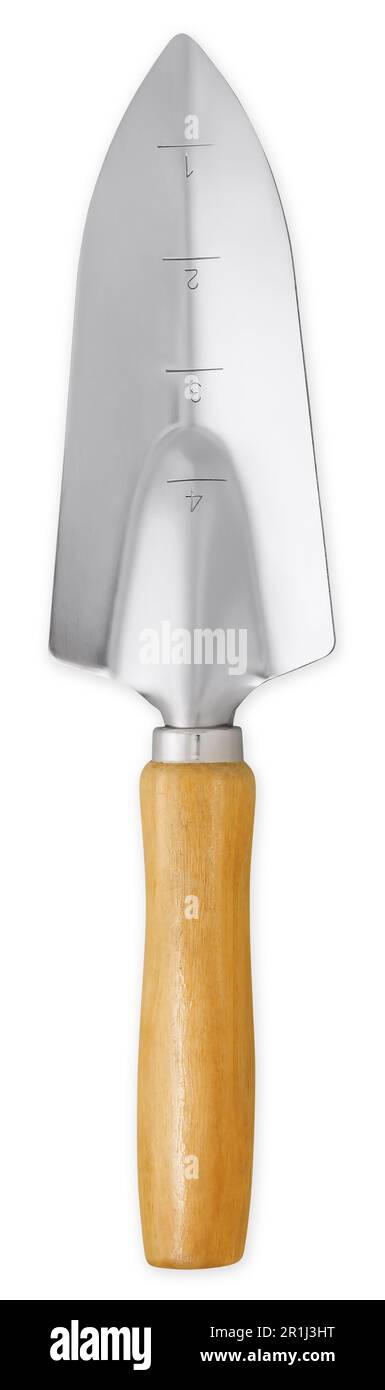 Matériel d'outillage de truelle de jardinage en métal avec poignée en bois, vue de dessus isolée sur fond blanc avec passe-cheveux. Bannière pour dans le travail de plantation de sol ou Banque D'Images