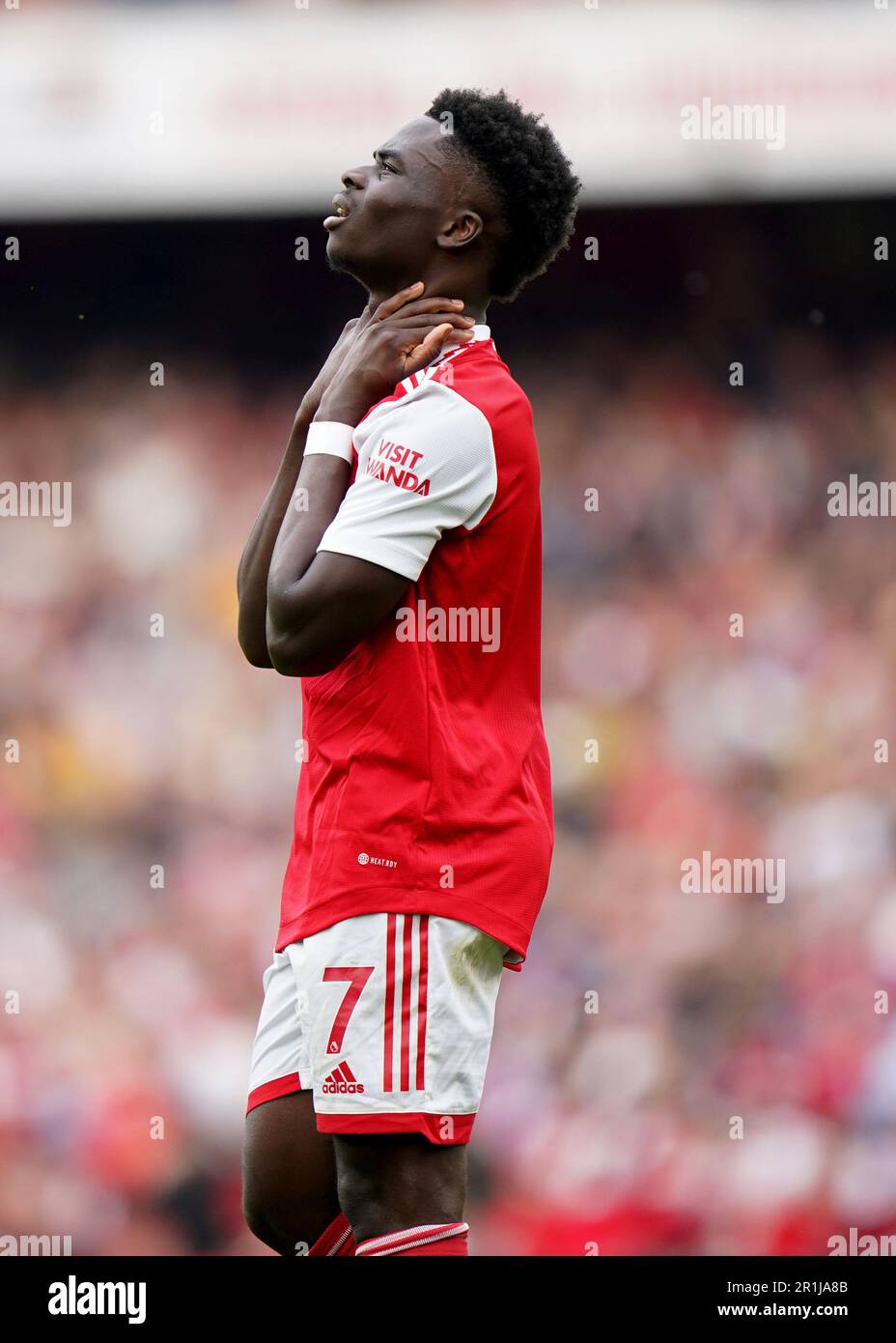 Bukayo Saka Gesigneerde Foto A3 Ingelijst - Perfect Cadeau Voor Arsenal Fans & Voetbalsupporters