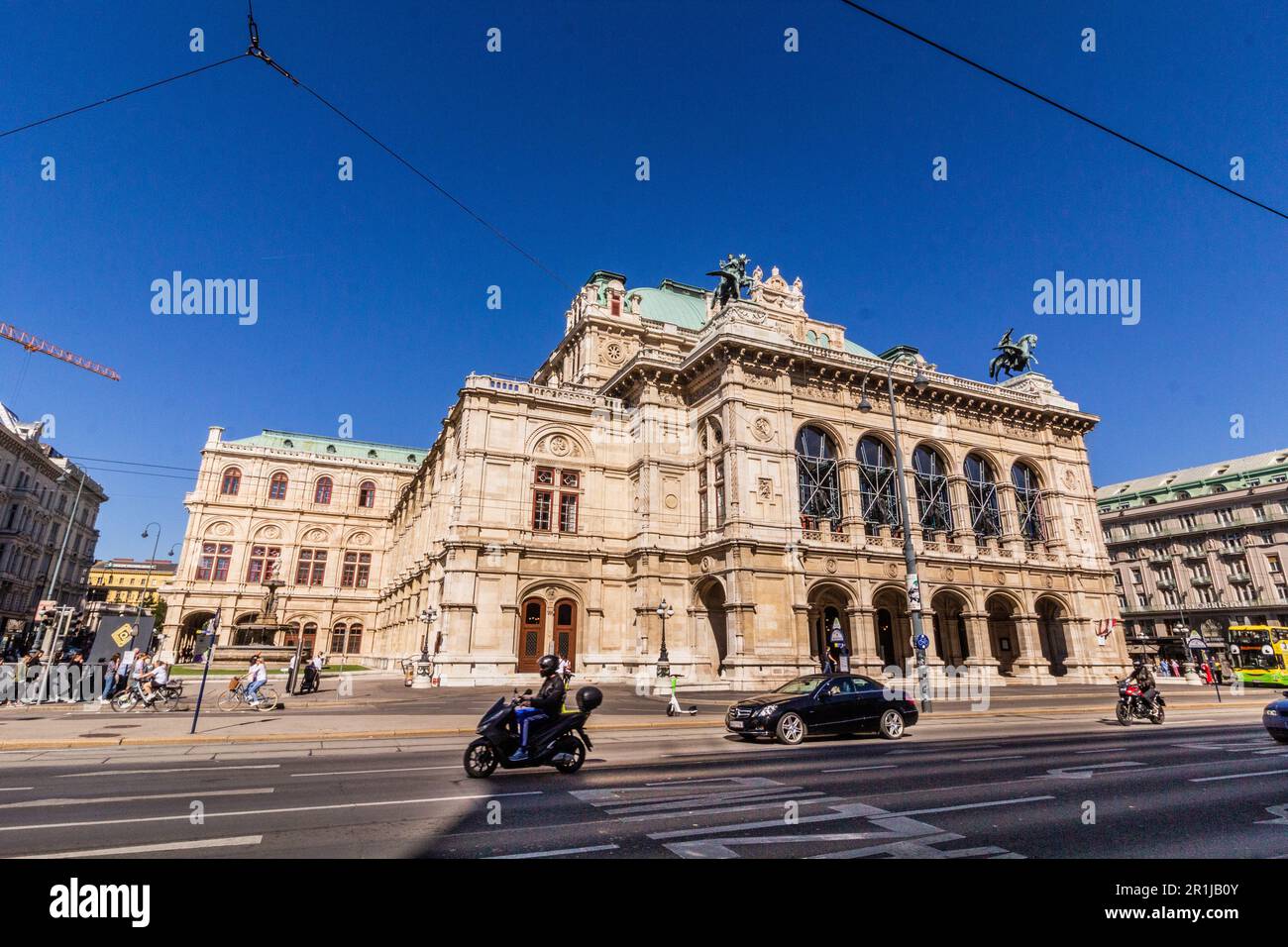 VIENNE, AUTRICHE - 9 SEPTEMBRE 2021 : Wiener Staatsoper (Opéra national de Vienne) à Vienne, Autriche Banque D'Images