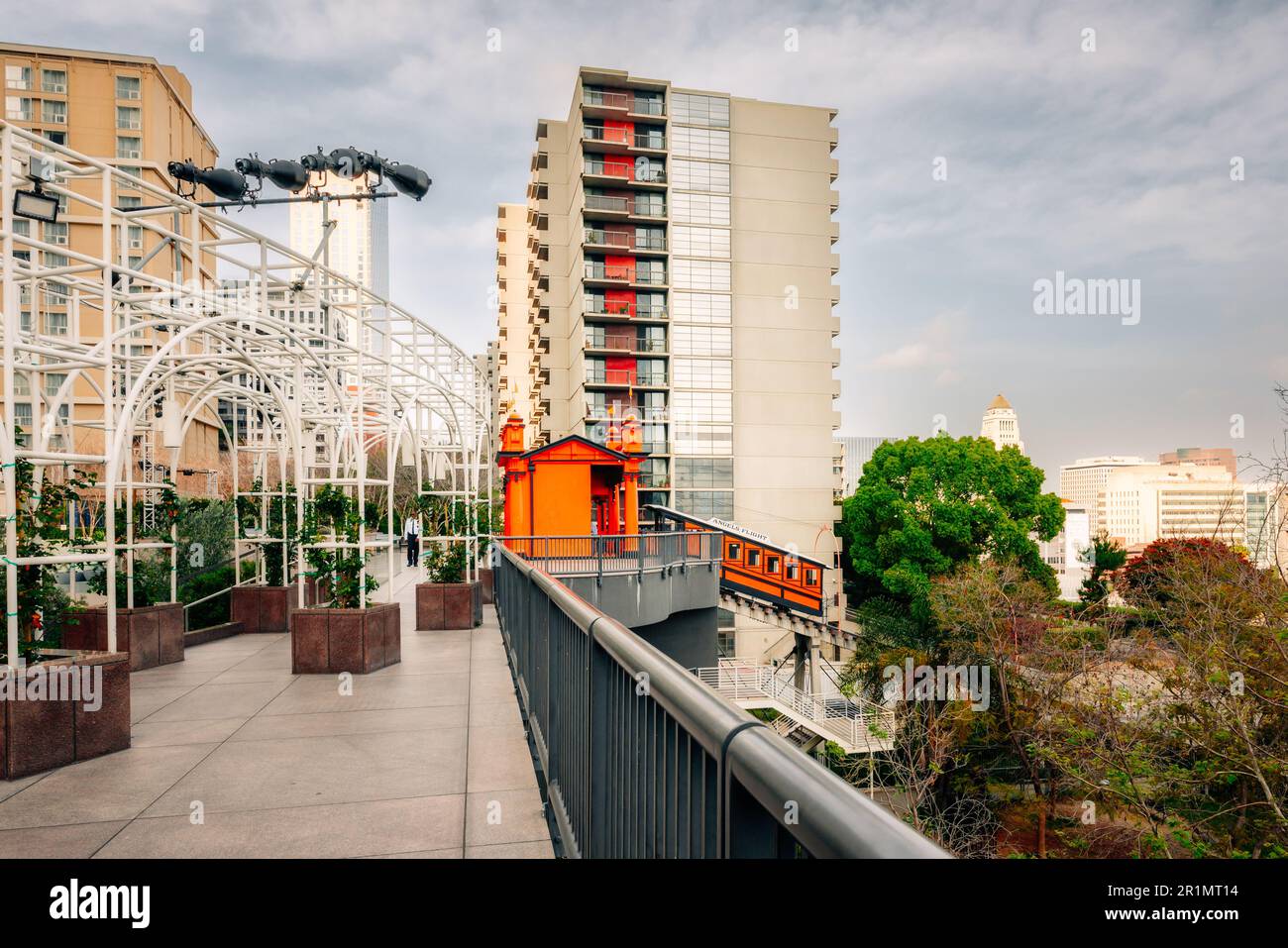 Los Angeles, Californie, Etats-Unis - 25 avril 2023. Angels Flight, centre-ville de Los Angeles. Le funiculaire historique vous emmène rapidement Banque D'Images