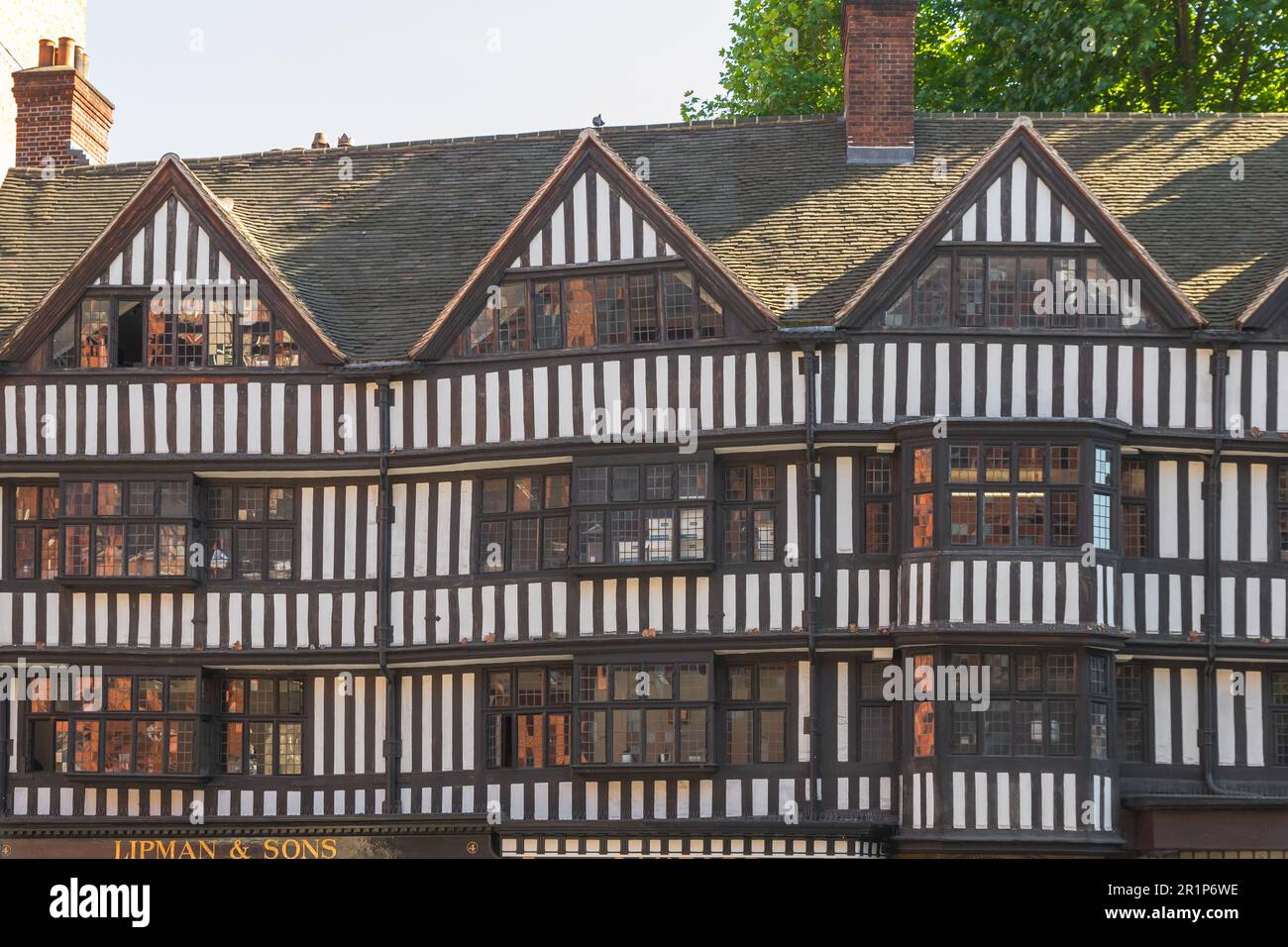 L'auberge de agrafes, un bâtiment Tudor, une partie du quartier médiéval de Londres qui a survécu au grand feu de Londres Banque D'Images
