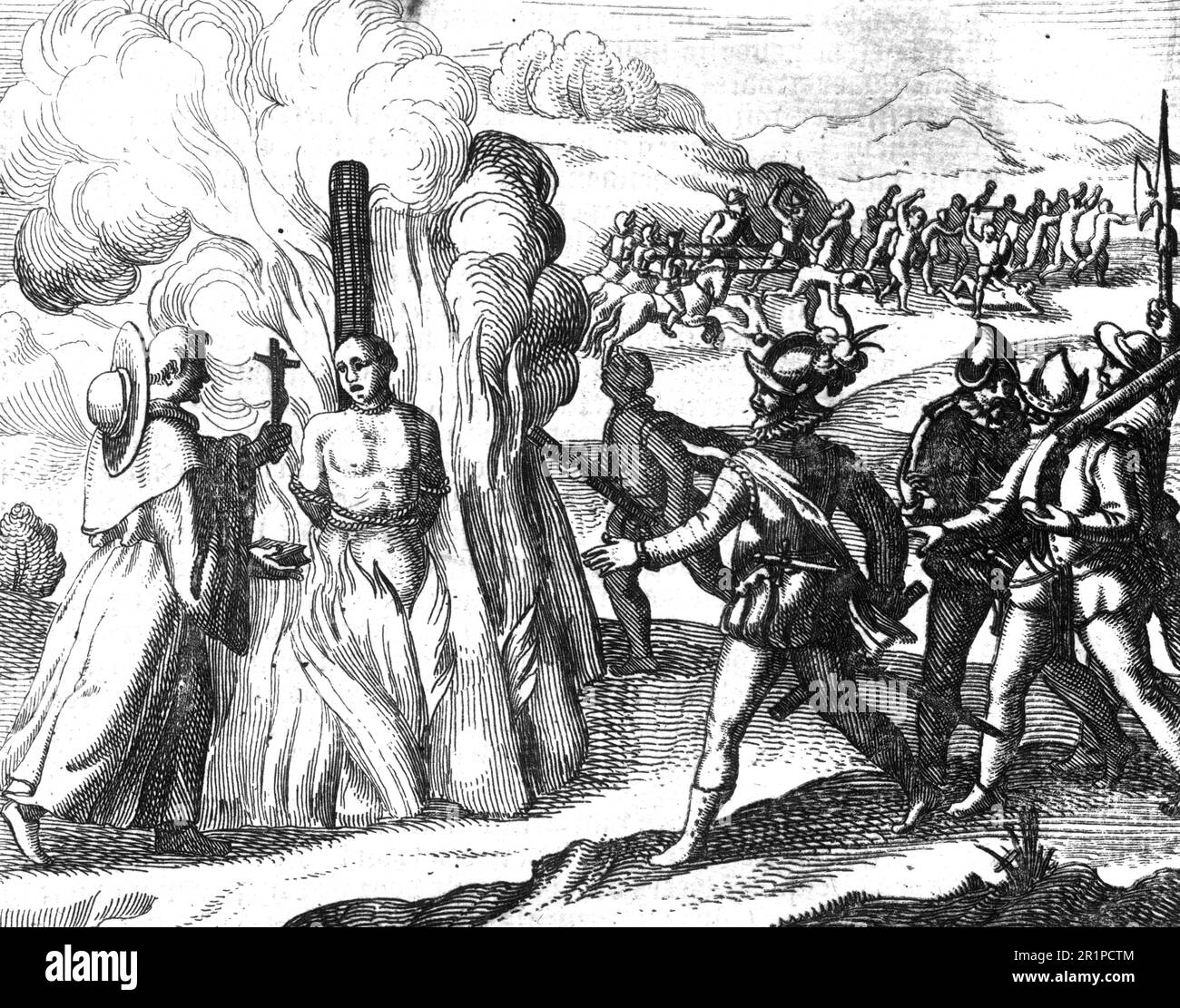 Les Espagnols brûlent un homme au pieu. Un membre du clergé ou du prêtre tient une Bible et un crucifix à l'homme qui doit être brûlé ou torturé. Spaniards à cheval poursuivant les Amérindiens en arrière-plan, c. 1550, historique, restauré numériquement reproduction d'un 19th siècle original / Die Spanier verbrennen einen Mann auf dem Scheiterhaufen. Ein Mitglied des Klerus oder Priester hält dem Mann, der verbrannt oder gefoltert werden soll, eine Bibel und ein Kruzifix hin. Spanier zu Pferd verfolgen die amerikanischen Ureinwohner im hintergrund, UM 1550, Historisch, restaurateur numérique Banque D'Images