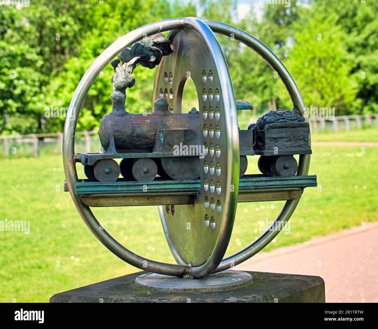 Babcock & Wilcox  ingénieurs clyde View les œuvres d'art du parc ont été commandées par Capital Shopping plc Banque D'Images