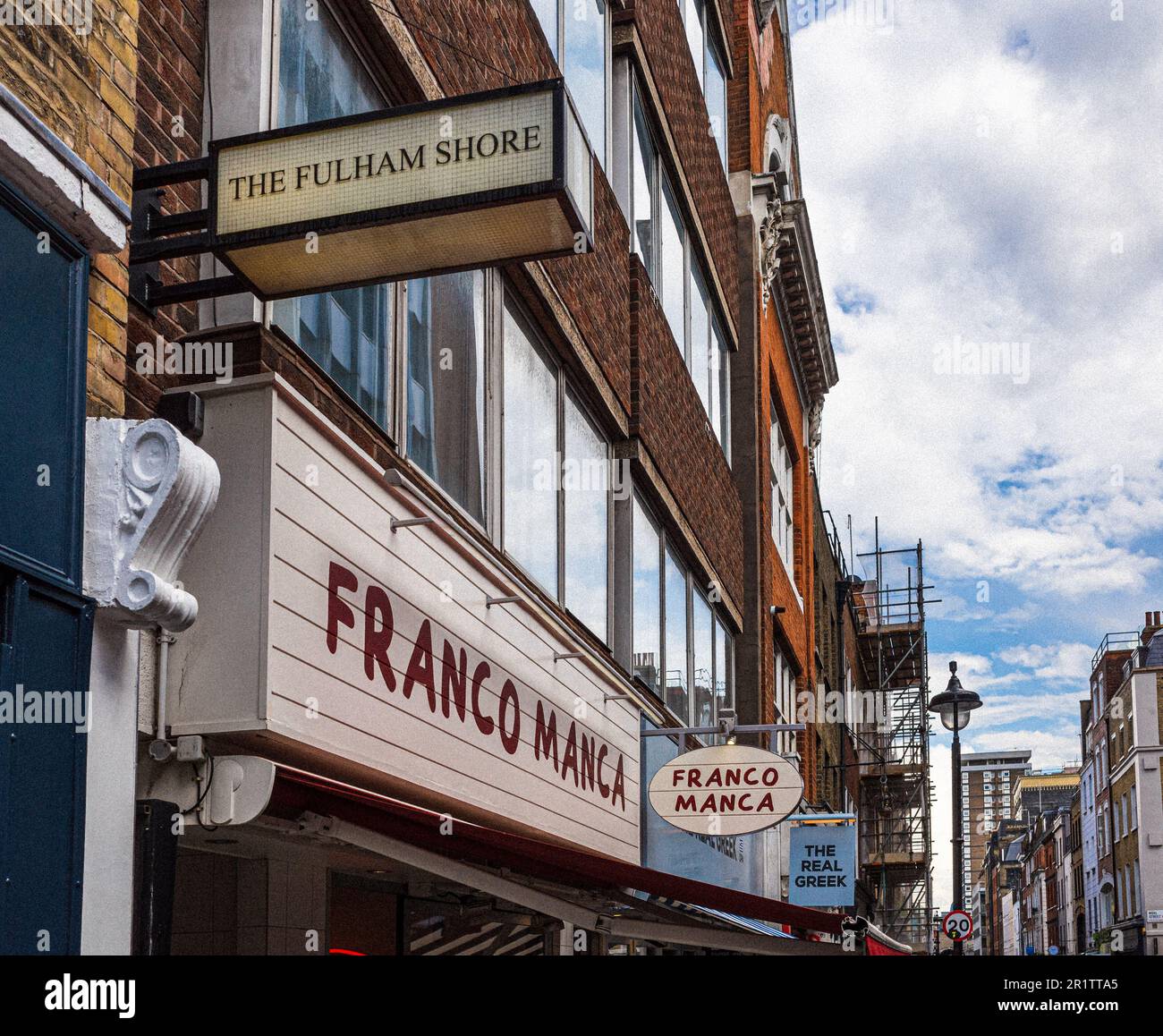 Le Fulham Shore PLC sur Berwick Street, Soho, Londres. Le Fulham Shore est une entreprise de restauration propriétaire de Franco Manca et des chaînes de restaurants grecques. Banque D'Images