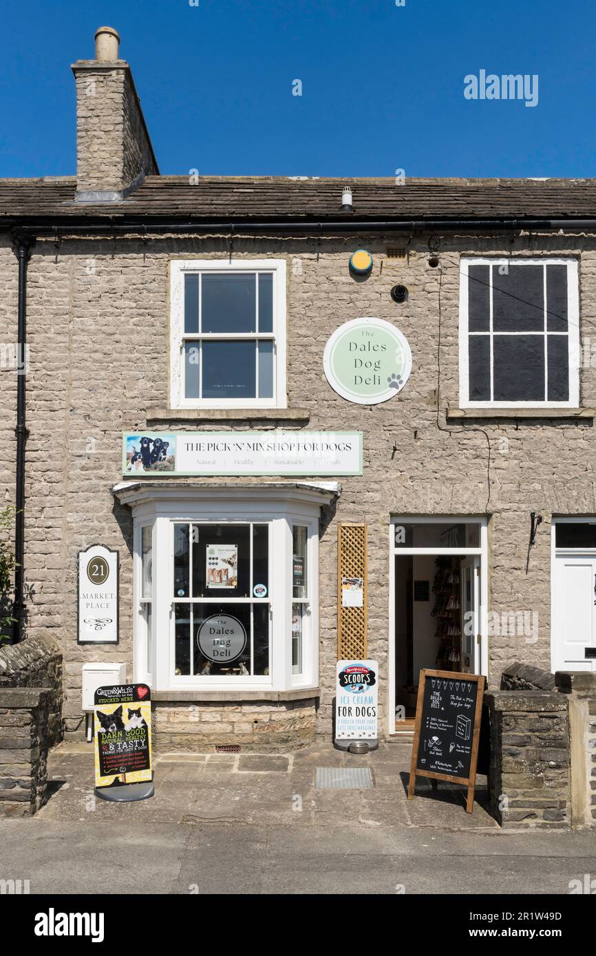 The Dales Dog Deli, The Pick and Mix Shop for Dogs, Leyburn, North Yorkshire, Angleterre, Royaume-Uni Banque D'Images