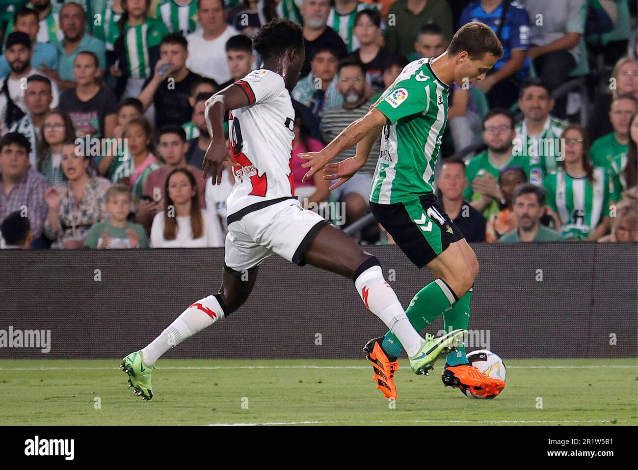 Match de football espagnol la Liga Real Betis vs Rayo Vallecano au stade Benito Villamarin, Séville, Espagne. 15th mai 2023. JORNADA 34 LIGA SANTANDER ESTADIO BENITO VILLAMARIN REAL BETIS-UD RAYO VALLECANO 900/cordon Press Credit: CORDIN PRESS/Alay Live News Banque D'Images