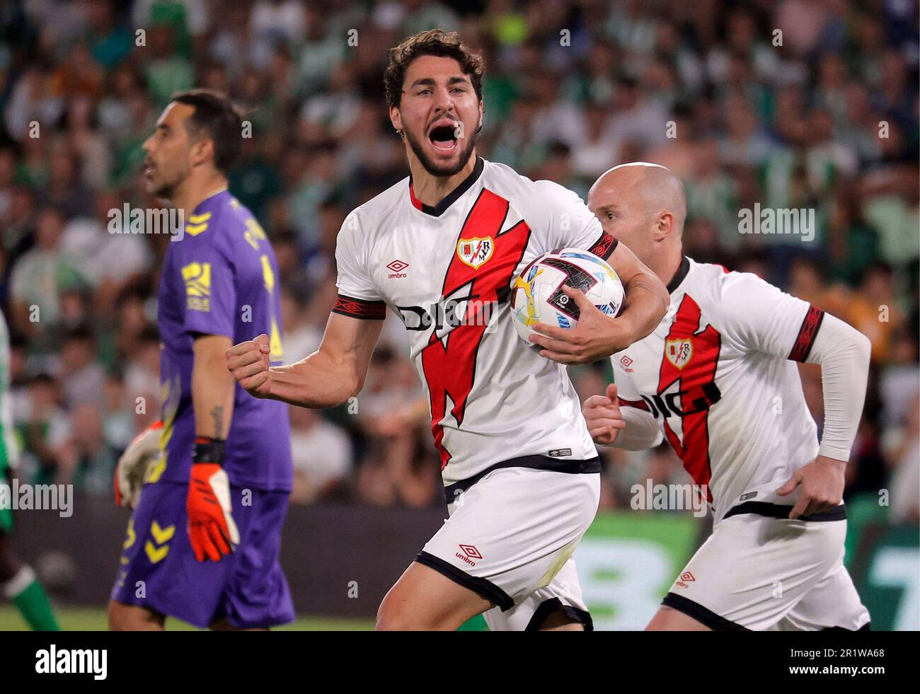 Match de football espagnol la Liga Real Betis vs Rayo Vallecano au stade Benito Villamarin, Séville, Espagne. 15th mai 2023. JORNADA 34 LIGA SANTANDER ESTADIO BENITO VILLAMARIN REAL BETIS-UD RAYO VALLECANO 900/cordon Press Credit: CORDIN PRESS/Alay Live News Banque D'Images