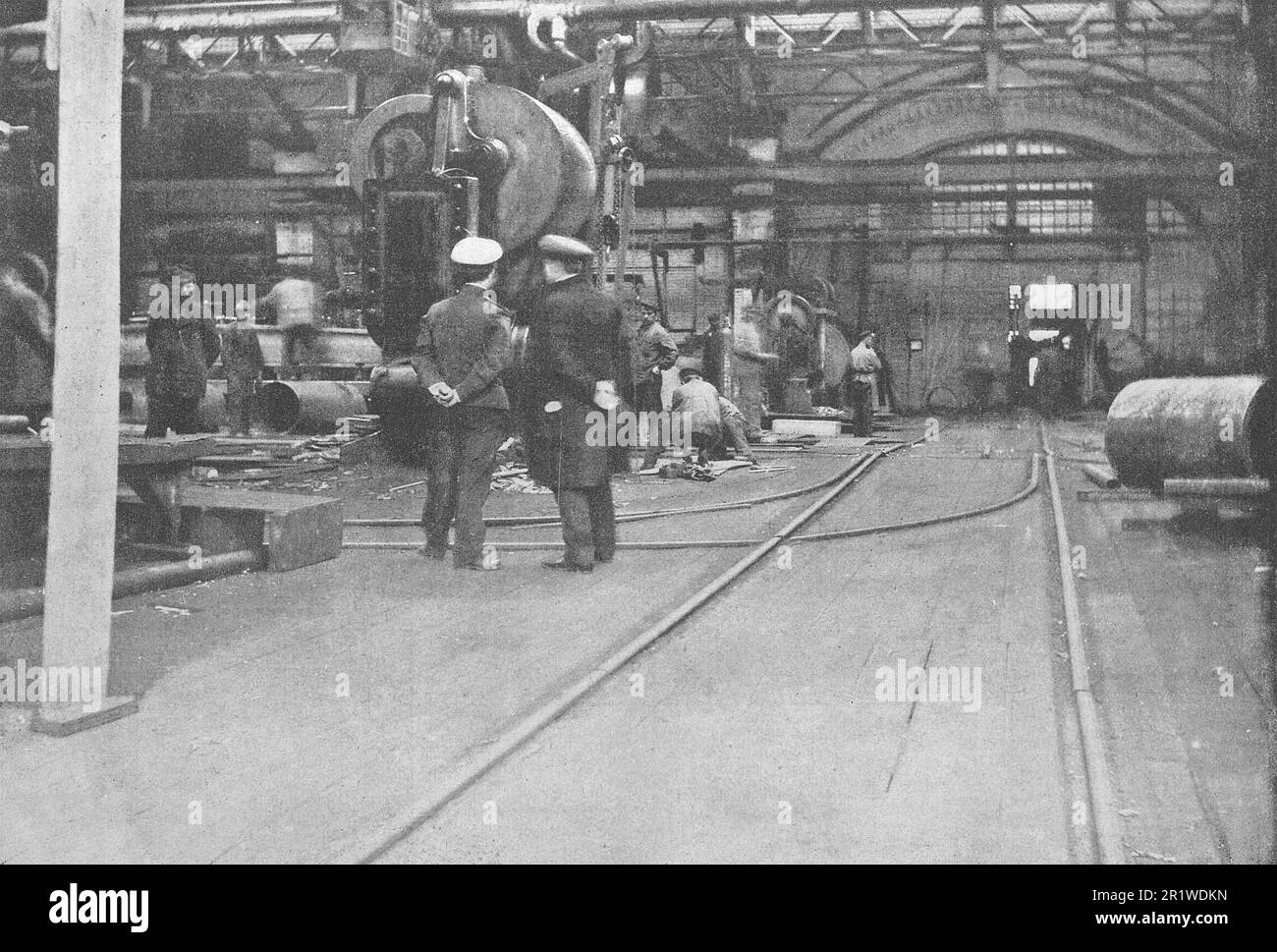 Un atelier mécanique où des pièces individuelles sont produites pour la construction du premier russe dreadnight 'Petropavlovsk' au chantier naval Baltique. Photo de 1911. Banque D'Images