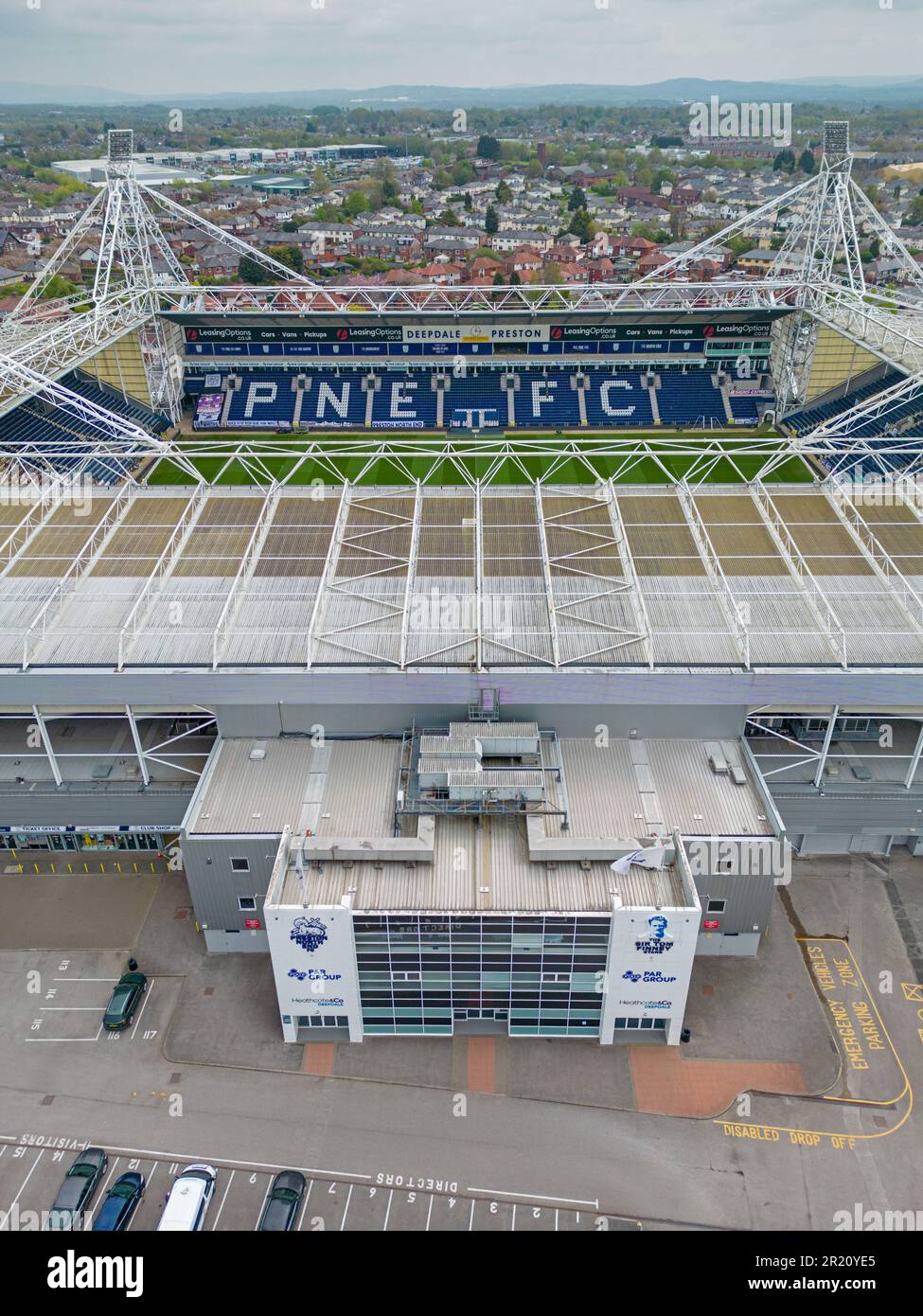 Preston, Lancashire, Royaume-Uni. Image aérienne du stade Deepdale. Club de football Preston North End. 2nd mai 2023. Banque D'Images