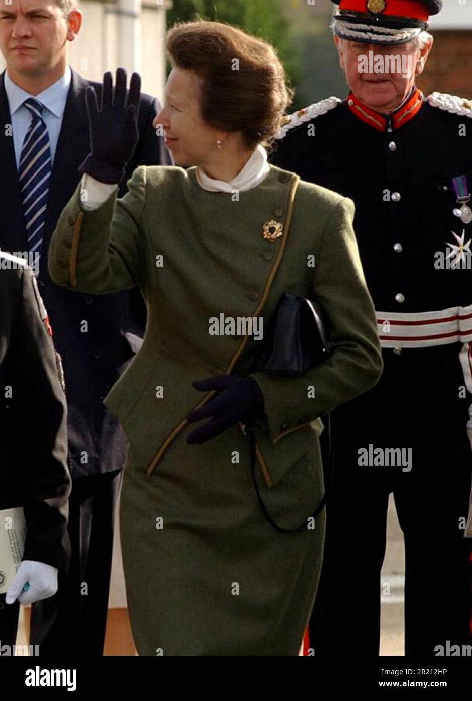 Photographie de la princesse Anne lors d'une visite royale au Waterside Farm Sports Centre, Canvey Island, Essex. Elle a rencontré des bénévoles de la St. La Brigade d'ambulance de John et les enfants des écoles locales qui visitaient le centre. Banque D'Images