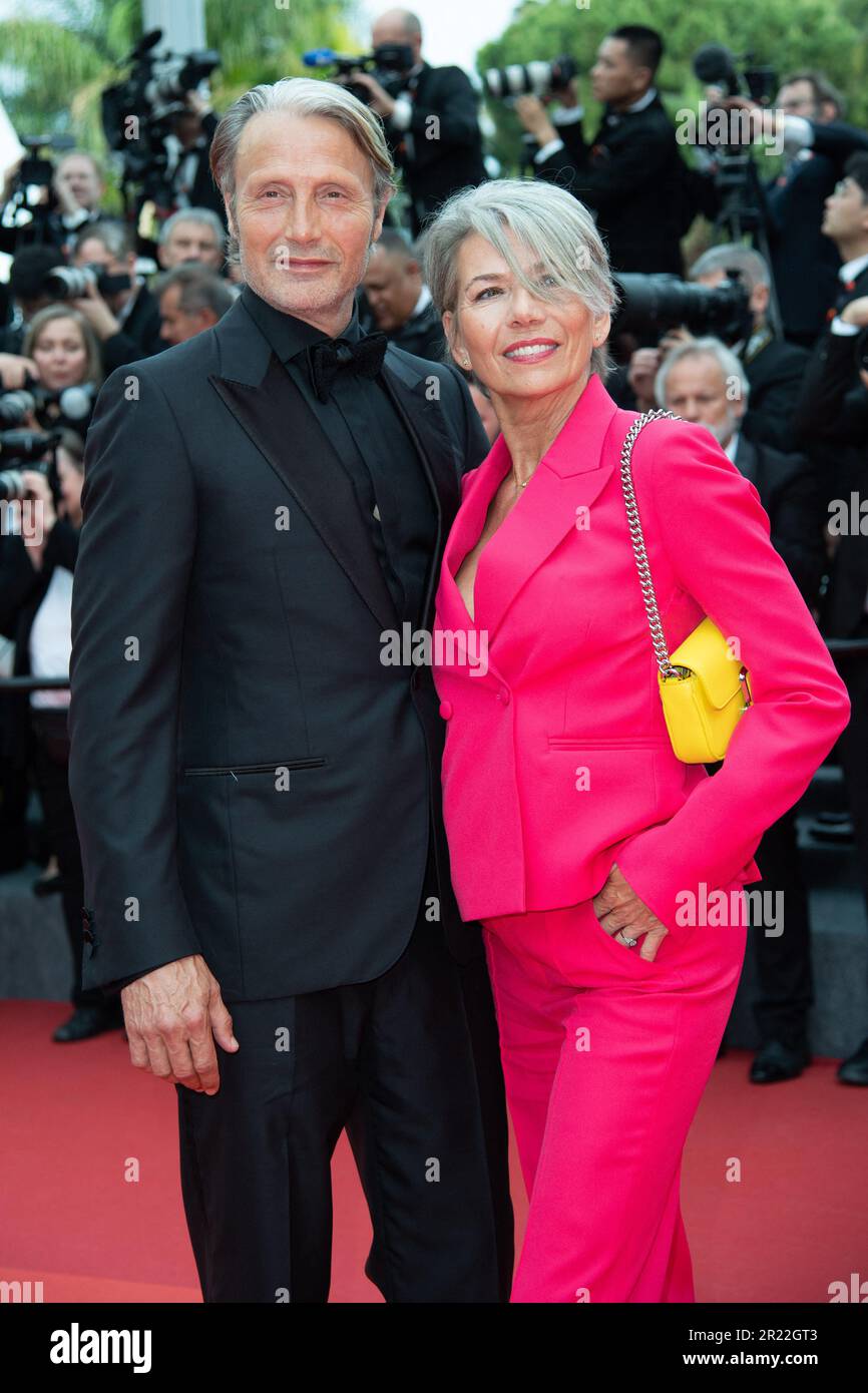 Mads Mikkelsen et Hanne Jacobsen participant au tapis rouge d'ouverture et à la première Jeanne du Barry dans le cadre du Festival du film de Cannes 76th à Cannes, France sur 16 mai 2023. Photo d'Aurore Marechal/ABACAPRESS.COM Banque D'Images