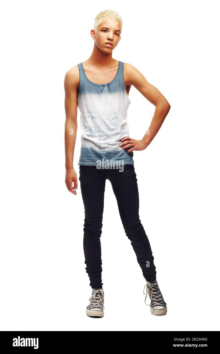 Confiance jeunesse. Un portrait complet d'un jeune homme élégant, isolé sur blanc. Banque D'Images