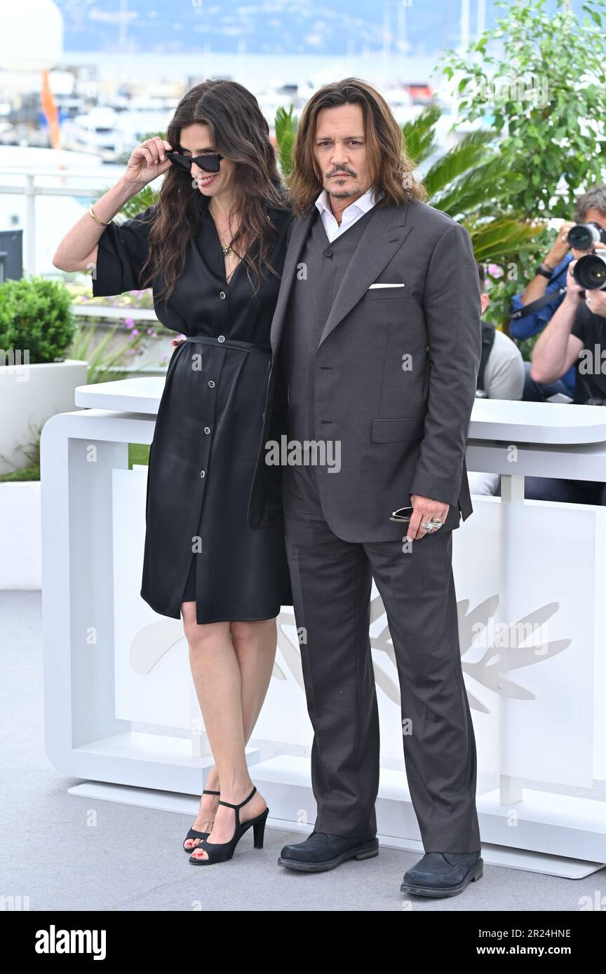 Cannes, France. 17th mai 2023. CANNES, FRANCE. 17 mai 2023 : Maiwenn et Johnny Depp au photocall pour Jeanne du Barry au Festival de Cannes 76th. Crédit photo : Paul Smith/Alamy Live News Banque D'Images