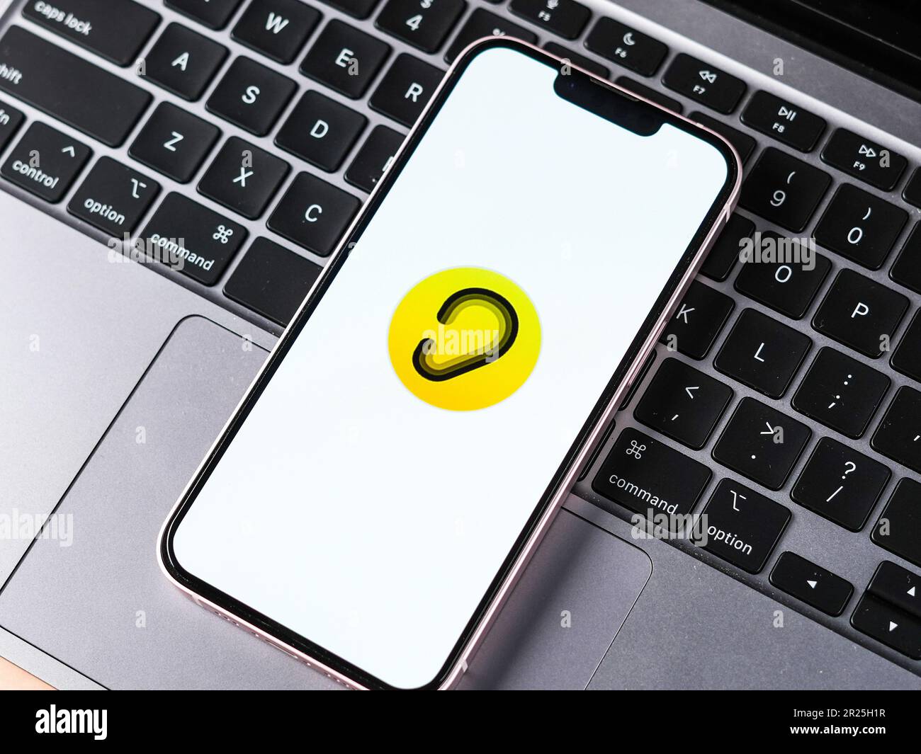 Bangal Ouest, Inde - 20 février 2023 : Apple bruit app sur l'écran du téléphone image de stock. Banque D'Images