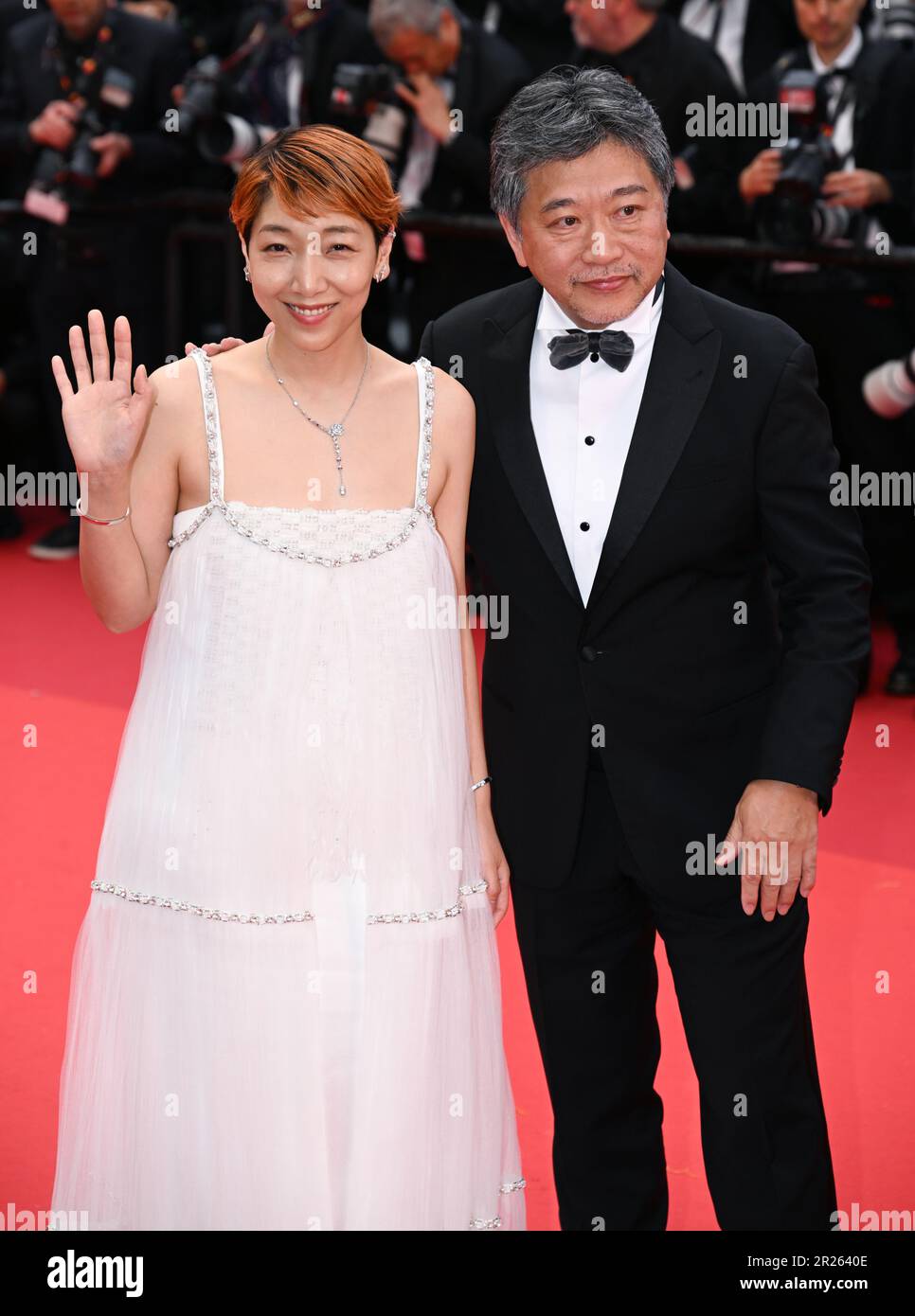 Cannes, France. 17th mai 2023. Cannes, France. 17 mai 2023. Hirokazu Kore-eda et Sakura Ando arrivent à la projection de gala de Monster, dans le cadre du Festival de Cannes 76th, Palais des Festival. Crédit : Doug Peters/Alamy Live News Banque D'Images Cannes, France. 17th mai 2023. Cannes, France. 17 mai 2023. Hirokazu Kore-eda et Sakura Ando arrivent à la projection de gala de Monster, dans le cadre du Festival de Cannes 76th, Palais des Festival. Crédit : Doug Peters/Alamy Live News Banque D'Images