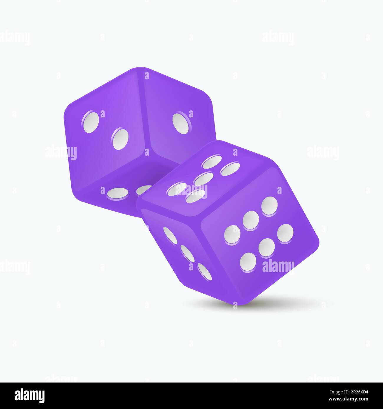 pile de dés sur fond violet pour jeux de société Stock Photo