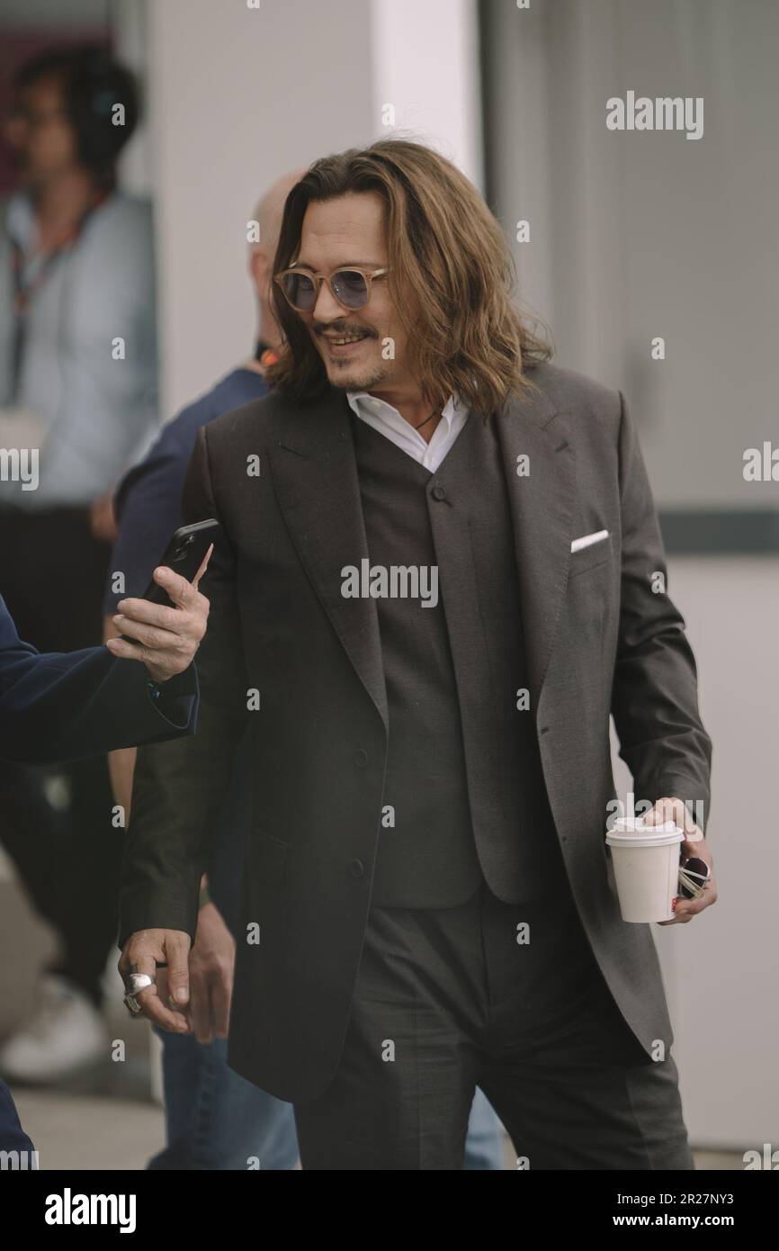 Cannes, France. 17th mai 2023. Johnny Depp au photocall de 'Jeanne du Barry' au Festival de Cannes 76th qui s'est tenu au Palais des Festivals sur 17 mai 2023 à Cannes, France. (Photo par Luca Carlino/NurPhoto) Credit: NurPhoto SRL/Alay Live News Banque D'Images