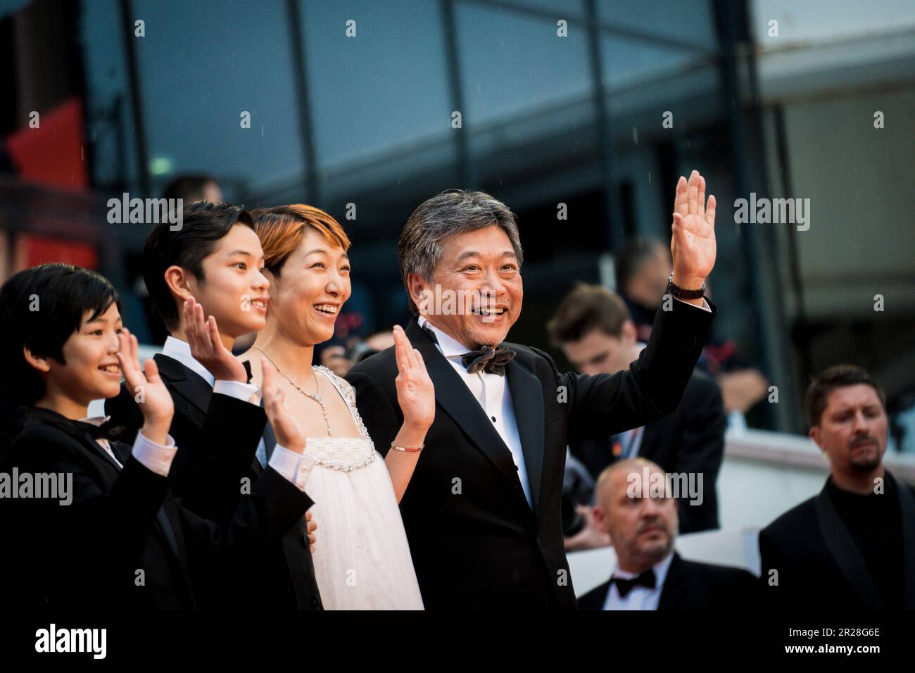 Cannes, France, 17th mai 2023, Directeur Hirokazu Kore-eda, Sakura Ando, Hinata Hiiragi, Kurokawa Soya, Eita Nagayama et Yuji Sakamoto assistent à la réunion 'Mo Banque D'Images Cannes, France, 17th mai 2023, Directeur Hirokazu Kore-eda, Sakura Ando, Hinata Hiiragi, Kurokawa Soya, Eita Nagayama et Yuji Sakamoto assistent à la réunion 'Mo Banque D'Images