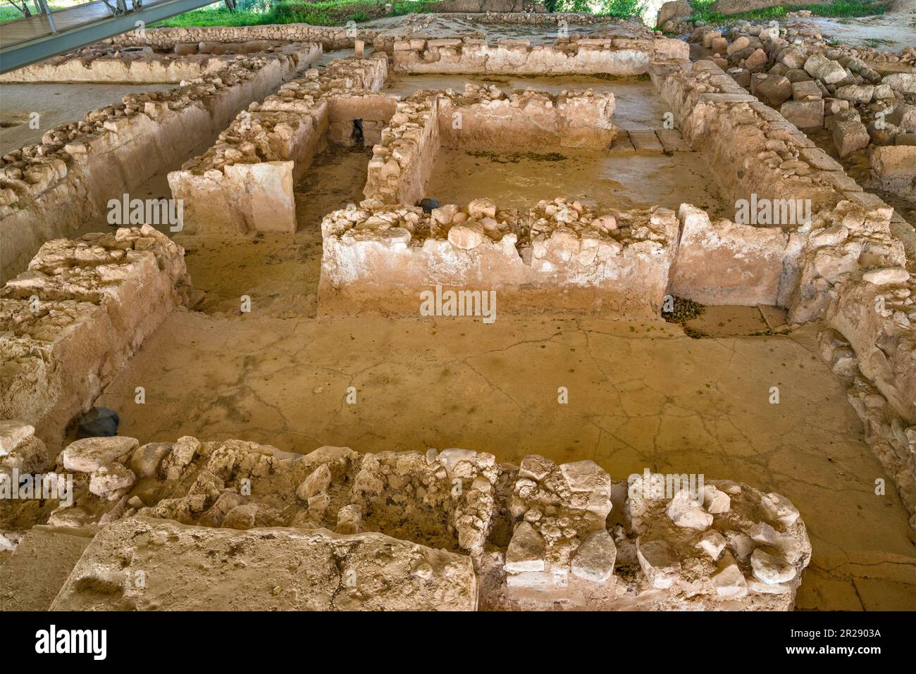 Chambres au Palais de Nestor, civilisation mycénienne, près de la ville de Pylos et village de Chora (Hora), péninsule du Péloponnèse, région du Péloponnèse, Grèce Banque D'Images