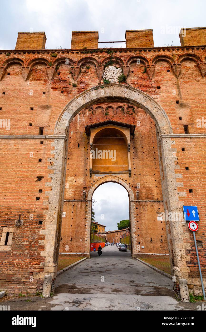 Photo Albuminée Ancienne - Sienne (Siena) Italie - Porte - Vers 1880