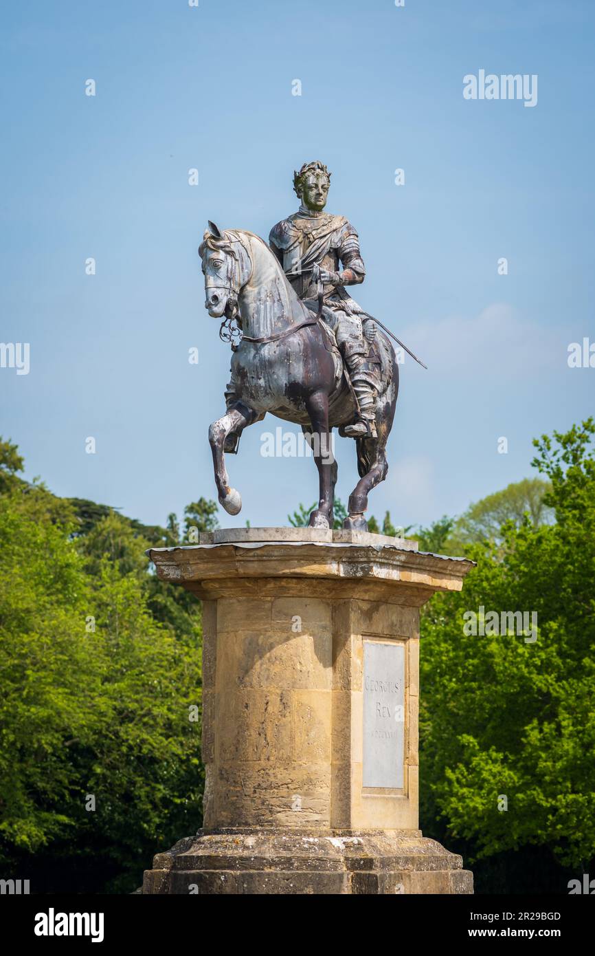 Statue de George I à Stowe House dans Stowe Gardens Buckingham Royaume-Uni. Banque D'Images