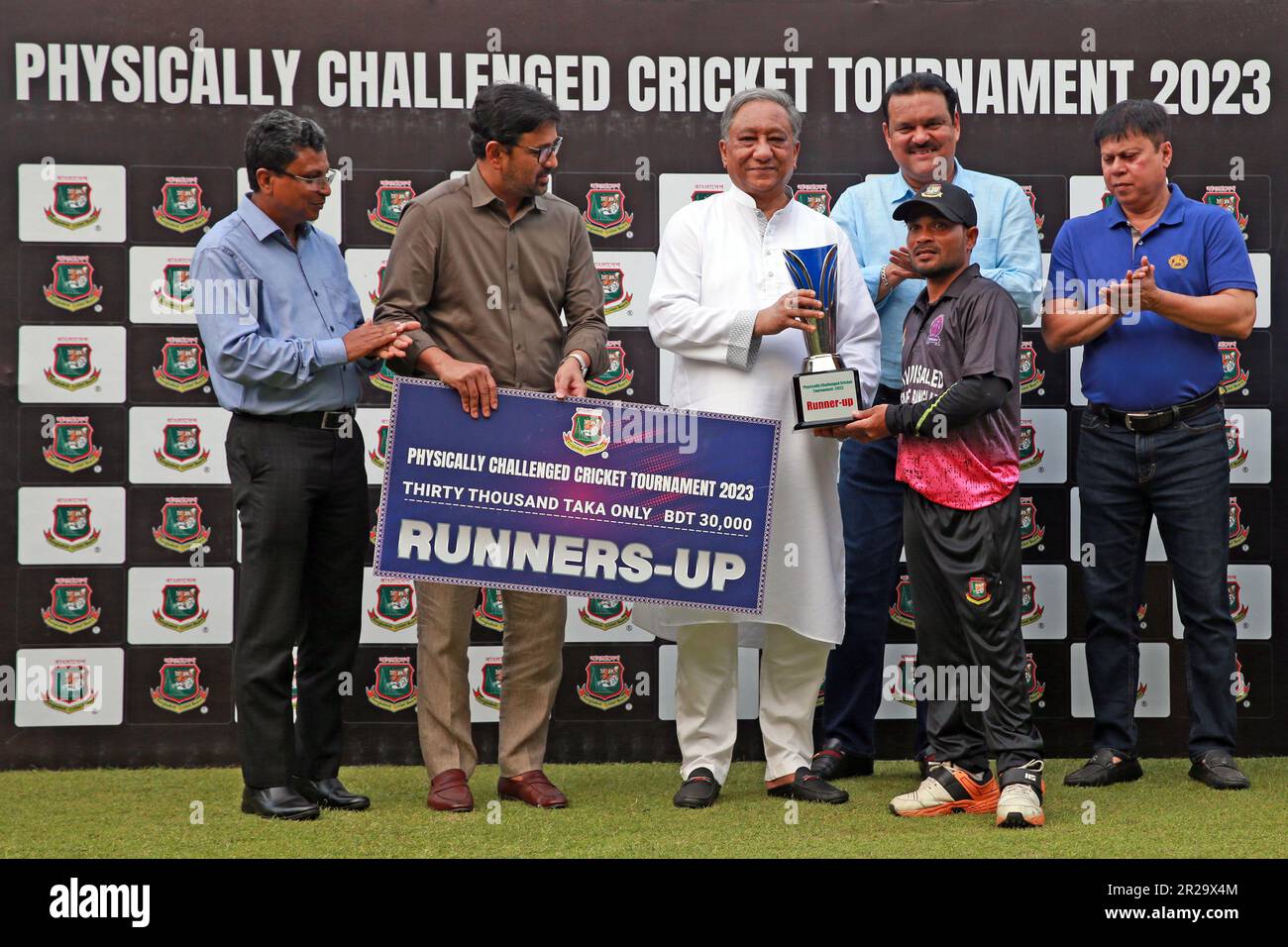 Match du tournoi de cricket 2023 pour handicapés entre la Bangladesh Cricket Association for the