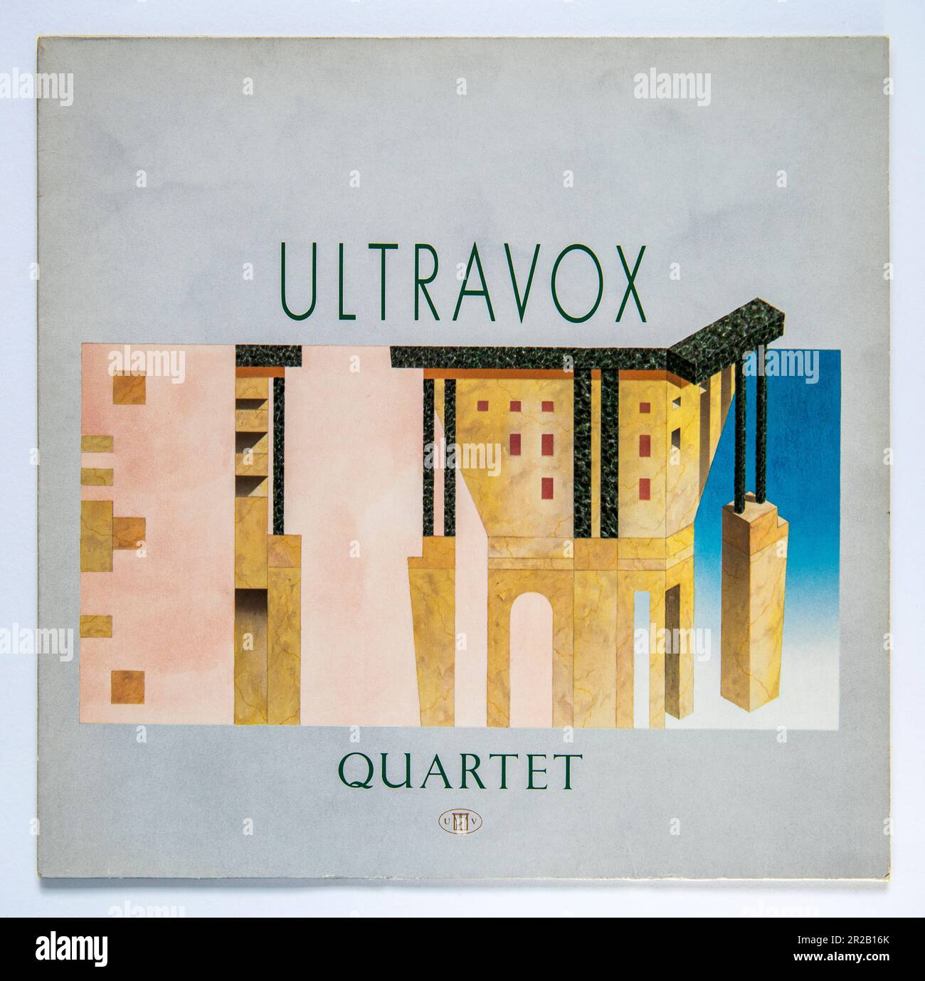 LP Cover of Quartet, le sixième album studio du groupe de musique électronique britannique Ultravox, sorti en 1982 Banque D'Images